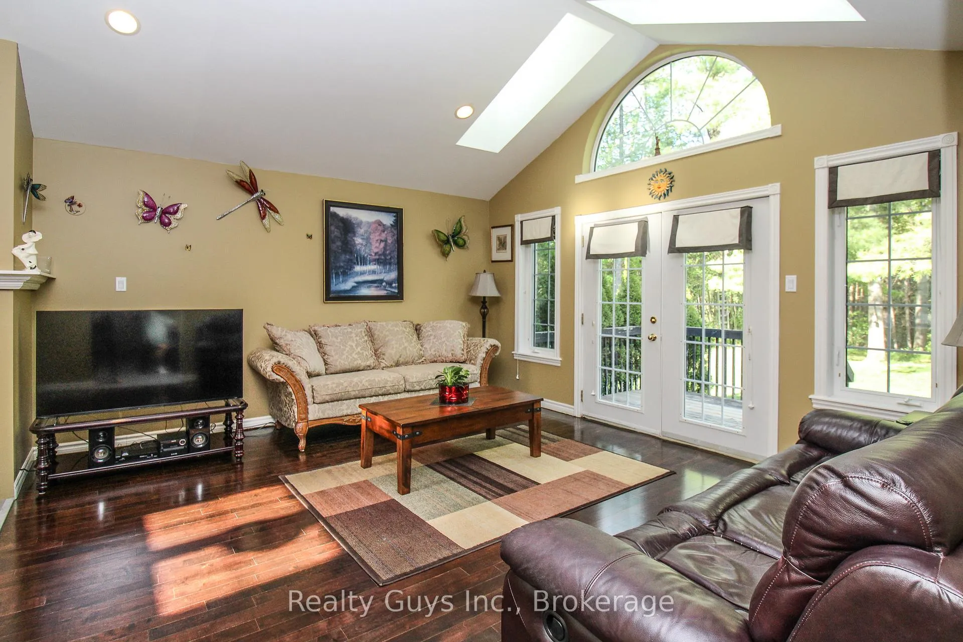 Photo 26 of 1141 Tapley 1/4 Line, Cavan Monaghan, Cavan Twp — HOMEH