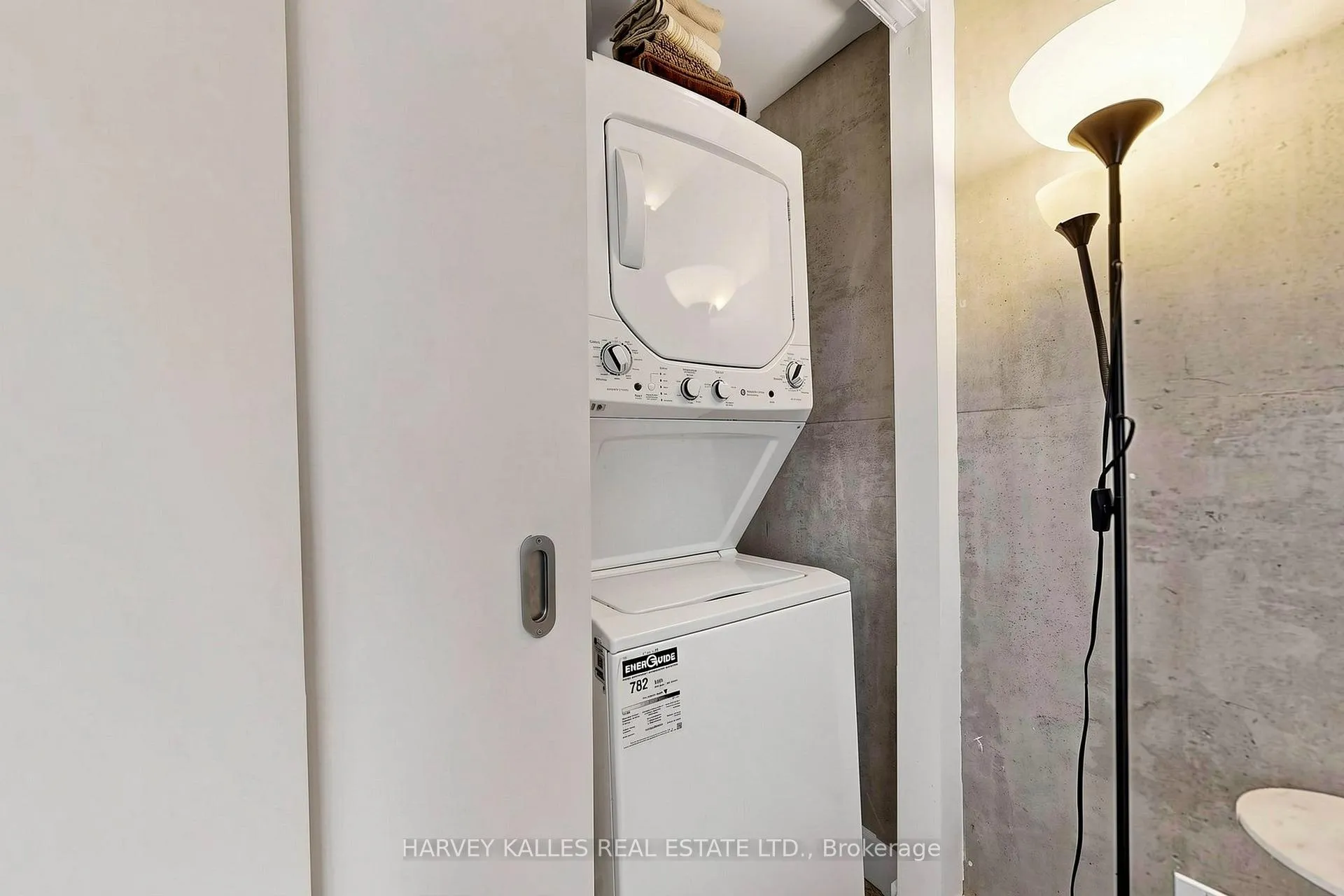 Photo 17 of Unit 511, 111 Bathurst Street, Toronto, Waterfront Communities — HOMEH