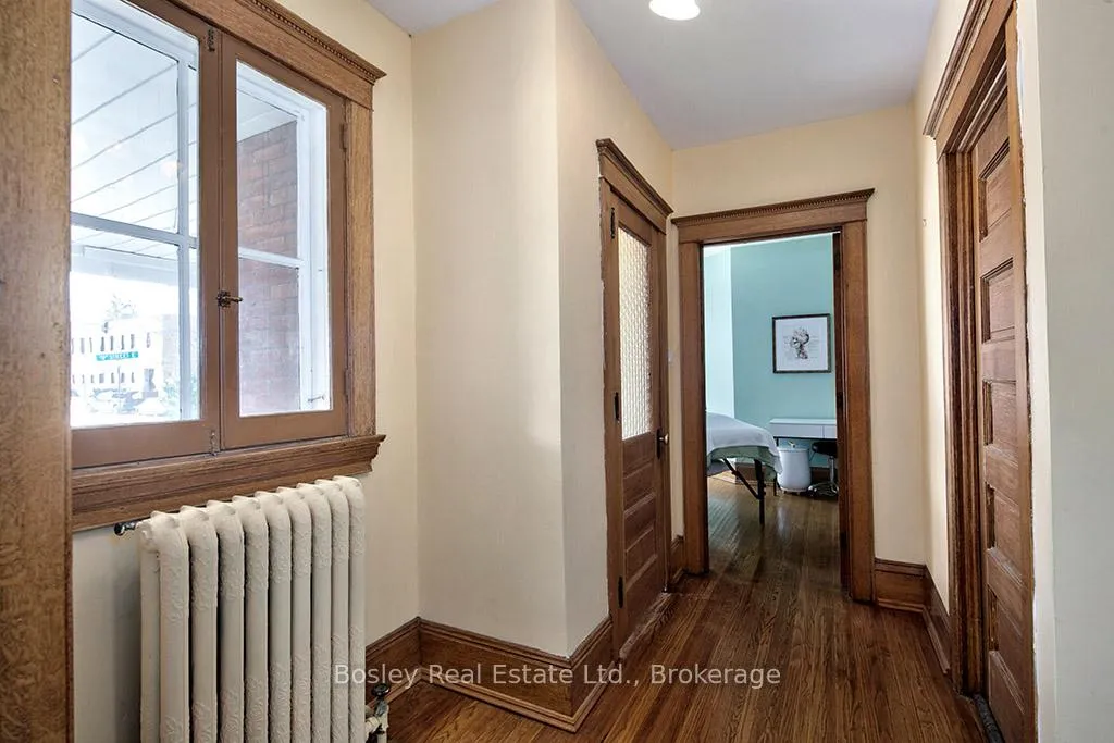 Photo 5 of 404 9th Street E, Owen Sound — HOMEH