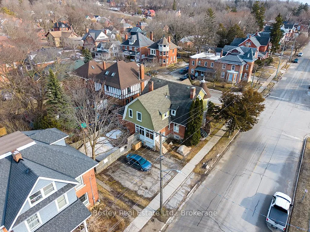 Photo 18 of 404 9th Street E, Owen Sound — HOMEH