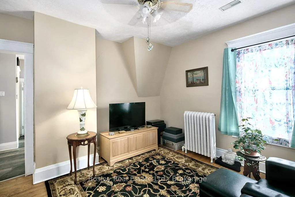 Photo 22 of 404 9th Street E, Owen Sound — HOMEH