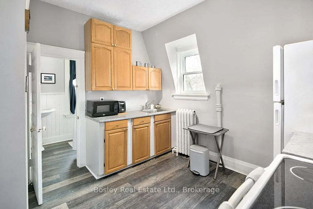 Photo 24 of 404 9th Street E, Owen Sound — HOMEH