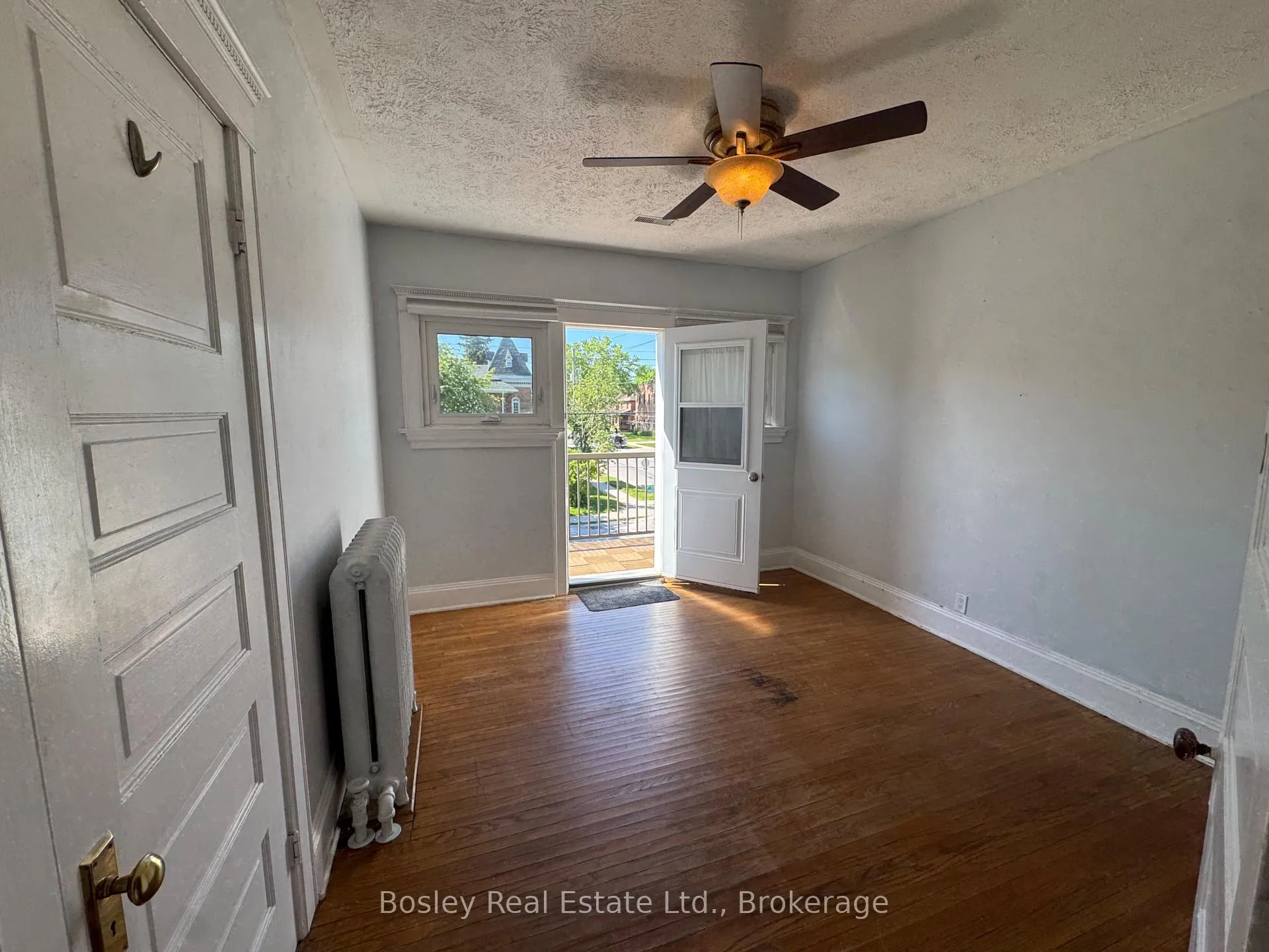 Photo 30 of 404 9th Street E, Owen Sound — HOMEH