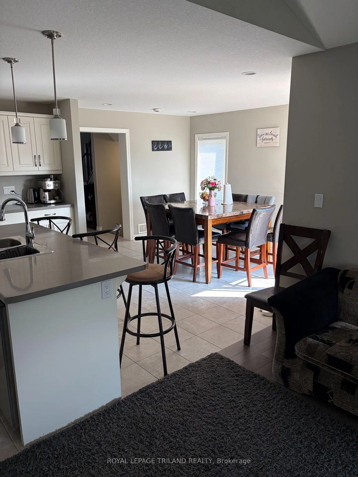 Photo 6 of Unit MAIN LEVEL, 204 Peach Tree Boulevard, St. Thomas — HOMEH