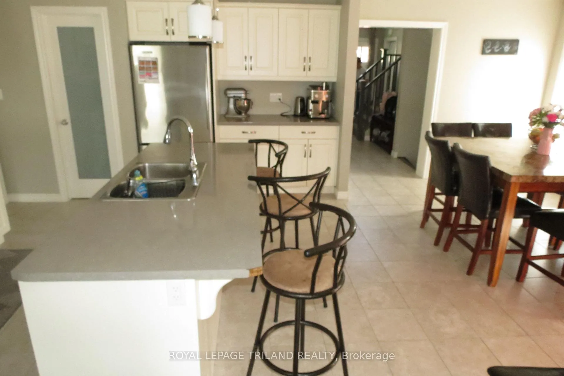 Photo 8 of Unit MAIN LEVEL, 204 Peach Tree Boulevard, St. Thomas — HOMEH