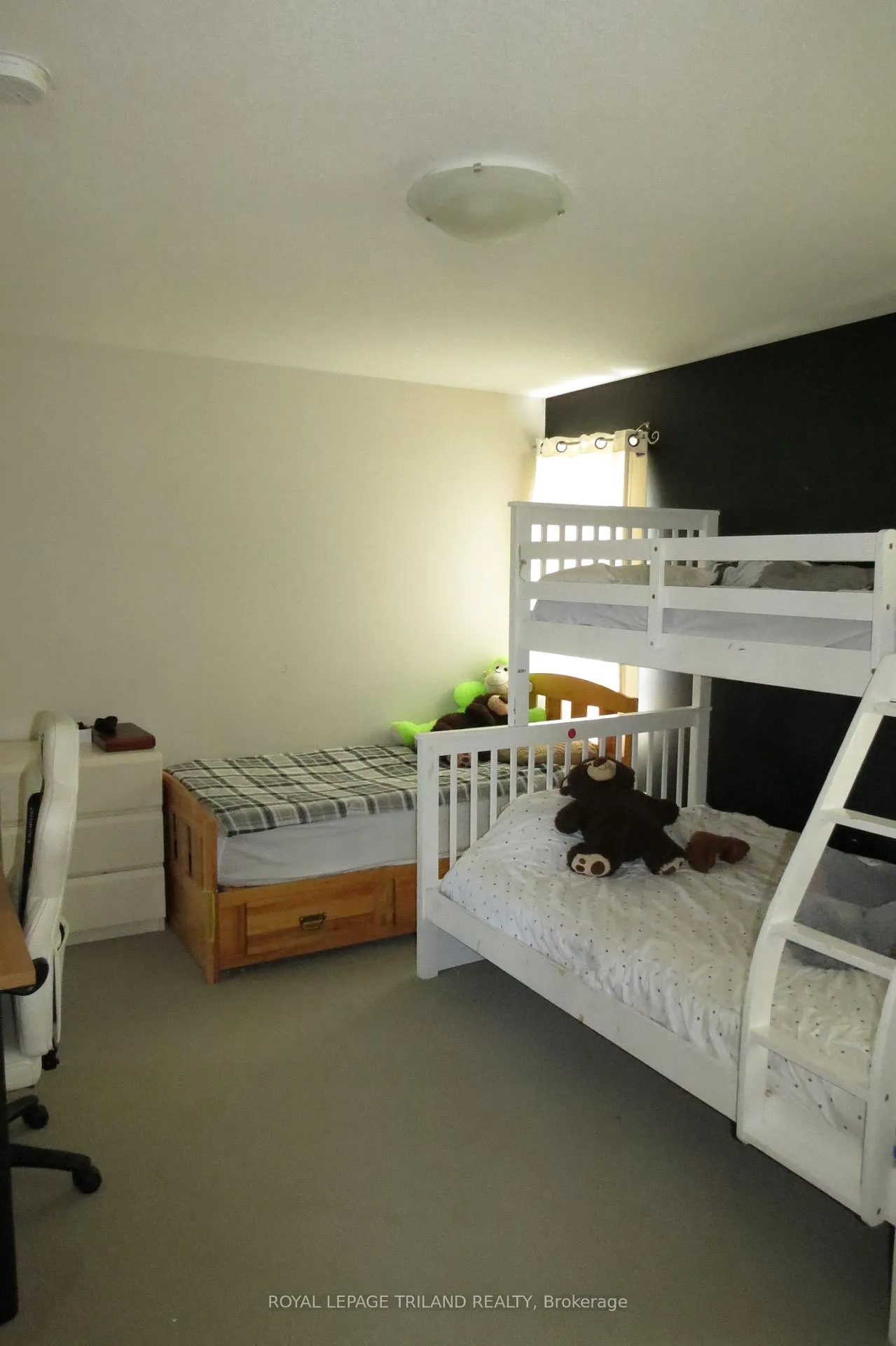 Photo 18 of Unit MAIN LEVEL, 204 Peach Tree Boulevard, St. Thomas — HOMEH