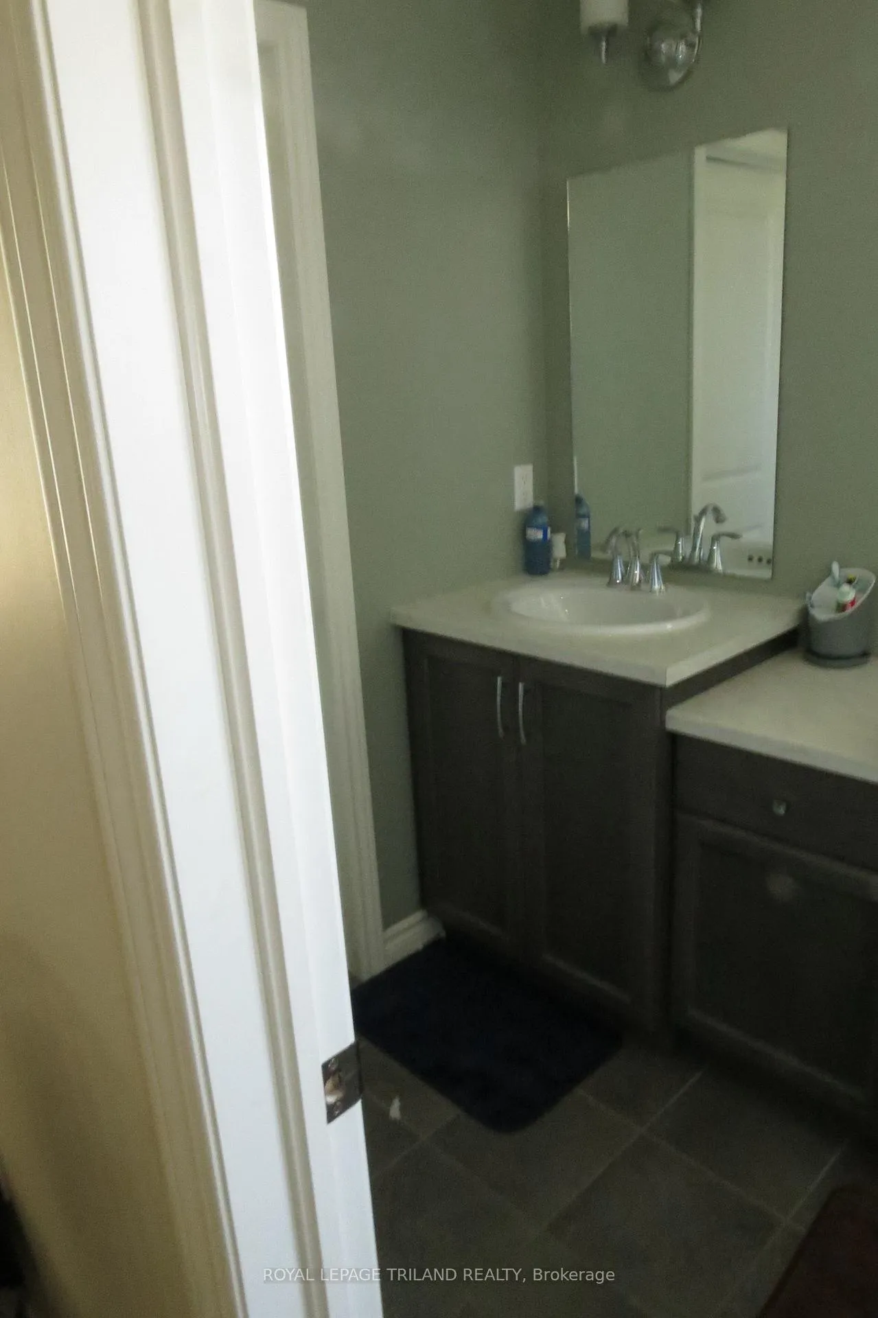 Photo 20 of Unit MAIN LEVEL, 204 Peach Tree Boulevard, St. Thomas — HOMEH