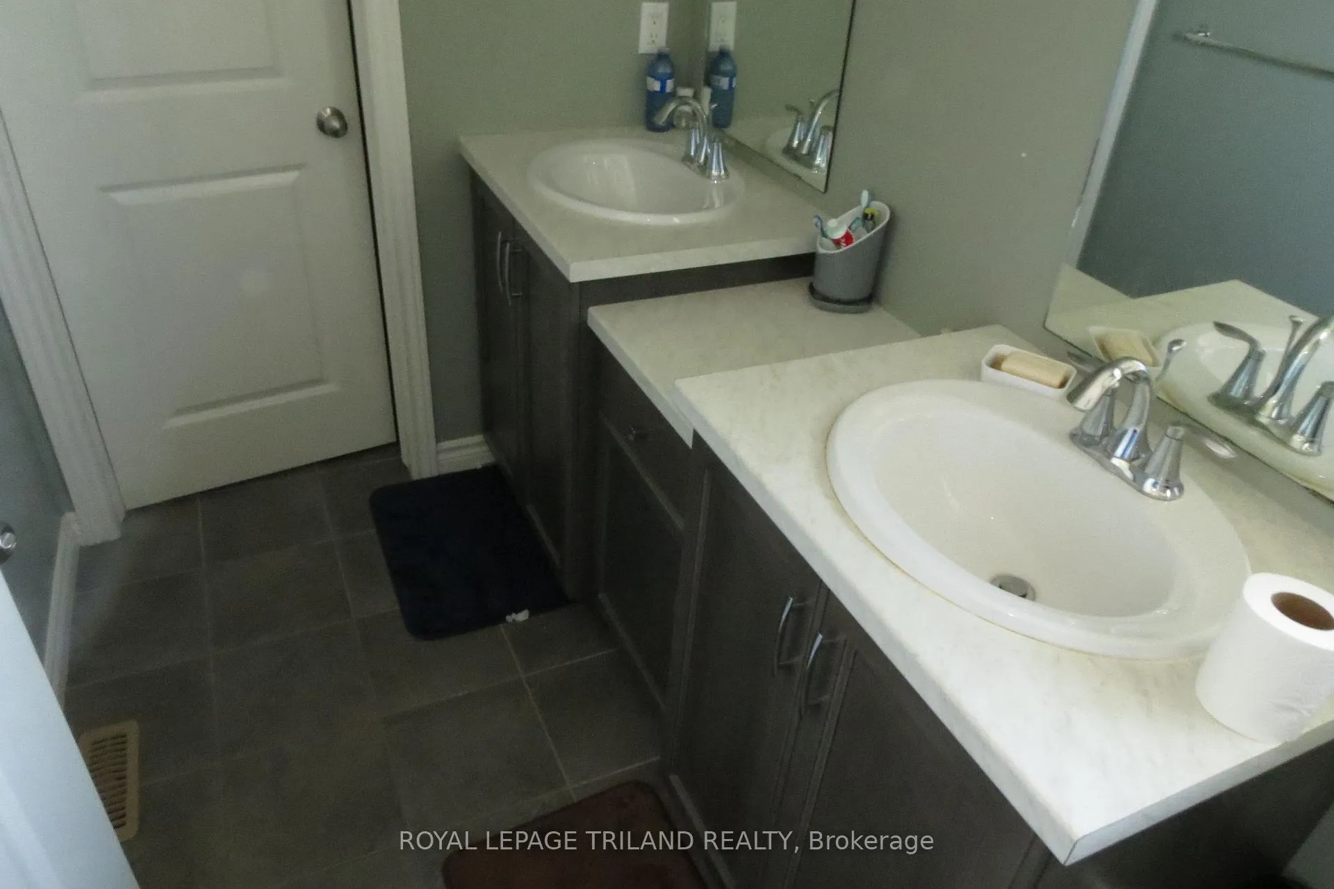 Photo 22 of Unit MAIN LEVEL, 204 Peach Tree Boulevard, St. Thomas — HOMEH