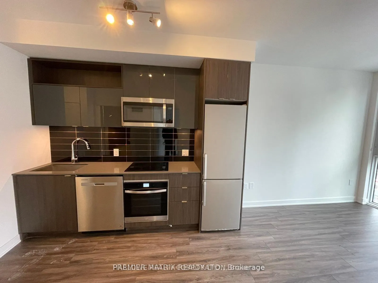 Front of Unit 434 W, 135 Lower Sherbourne Street W
