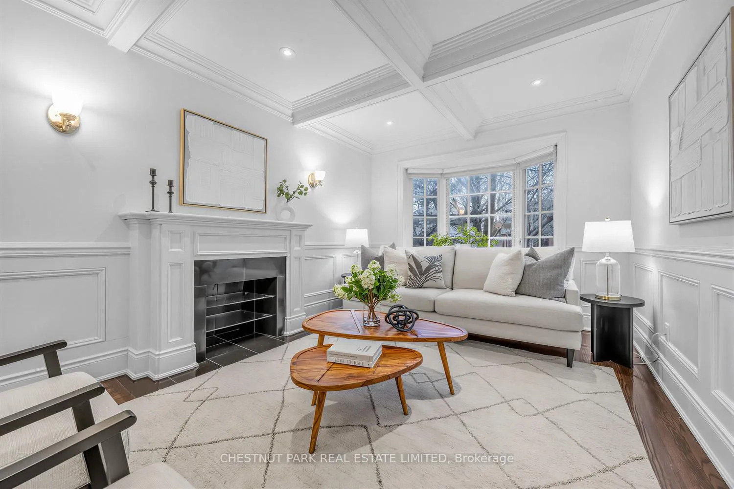 Photo 5 of 122 Randolph Road, Toronto, Leaside — HOMEH