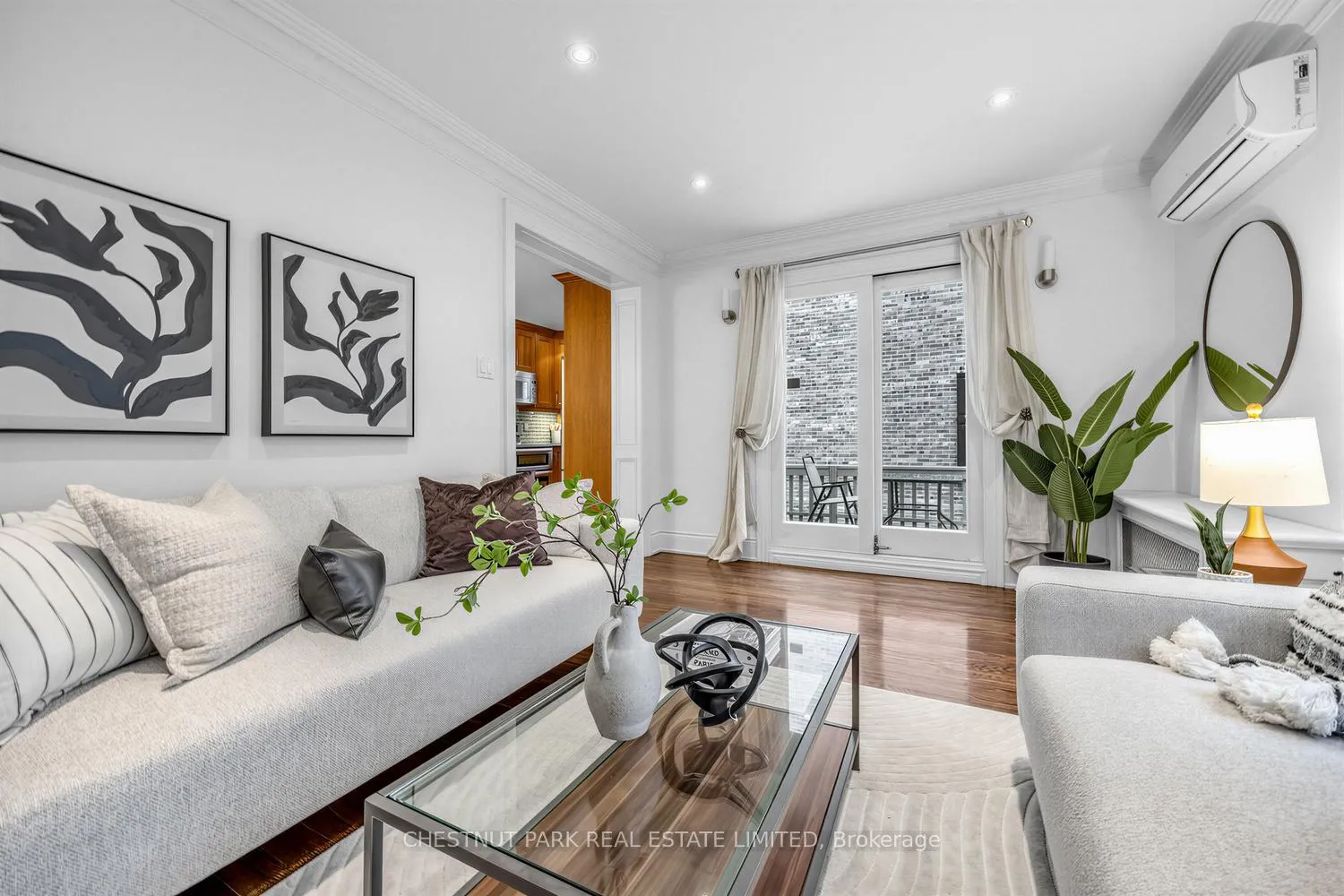 Photo 13 of 122 Randolph Road, Toronto, Leaside — HOMEH