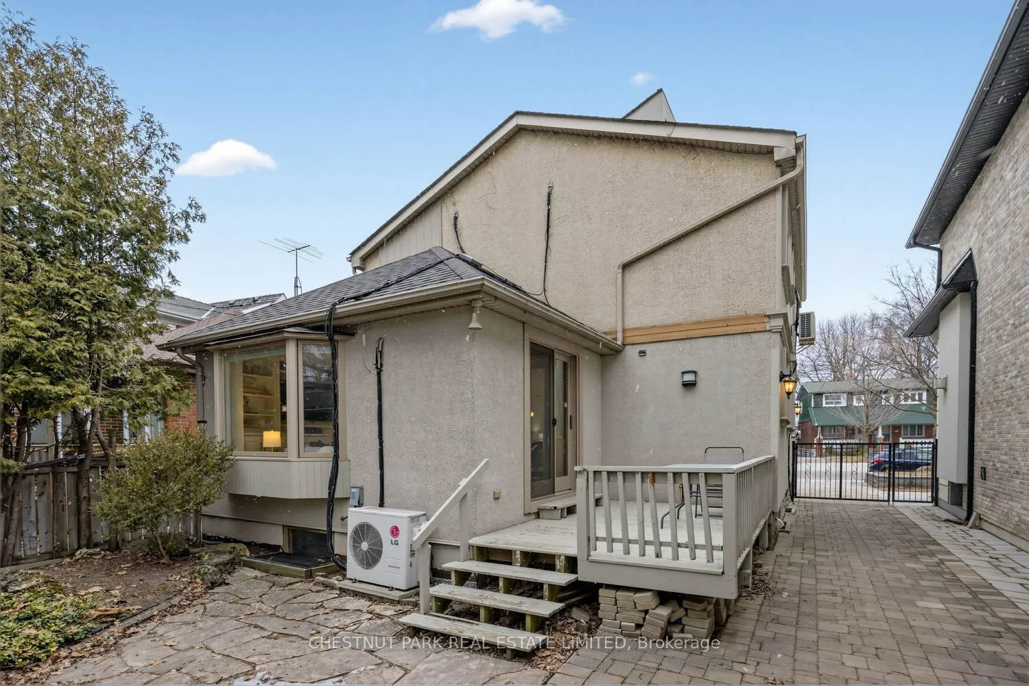 Photo 27 of 122 Randolph Road, Toronto, Leaside — HOMEH