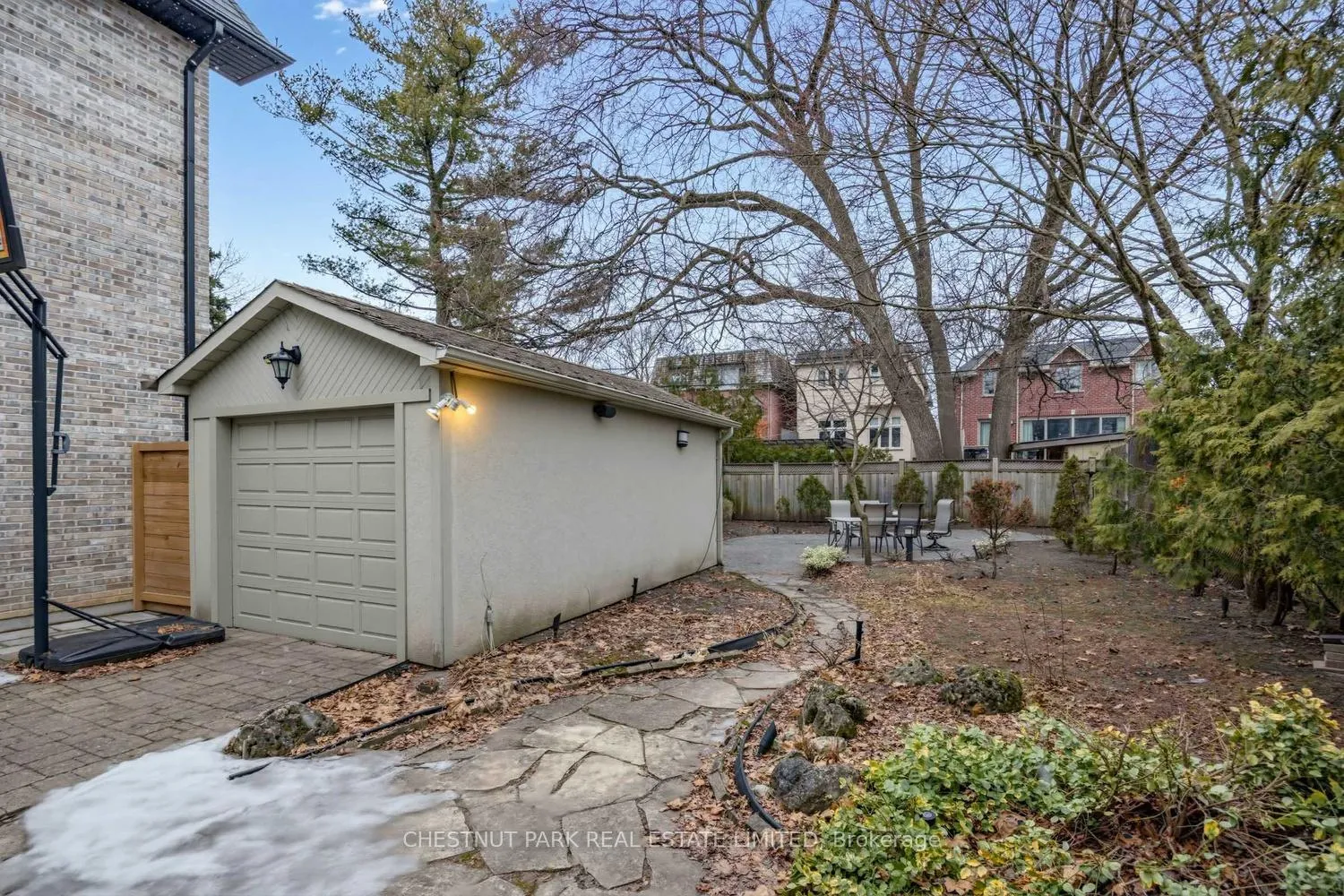 Photo 29 of 122 Randolph Road, Toronto, Leaside — HOMEH