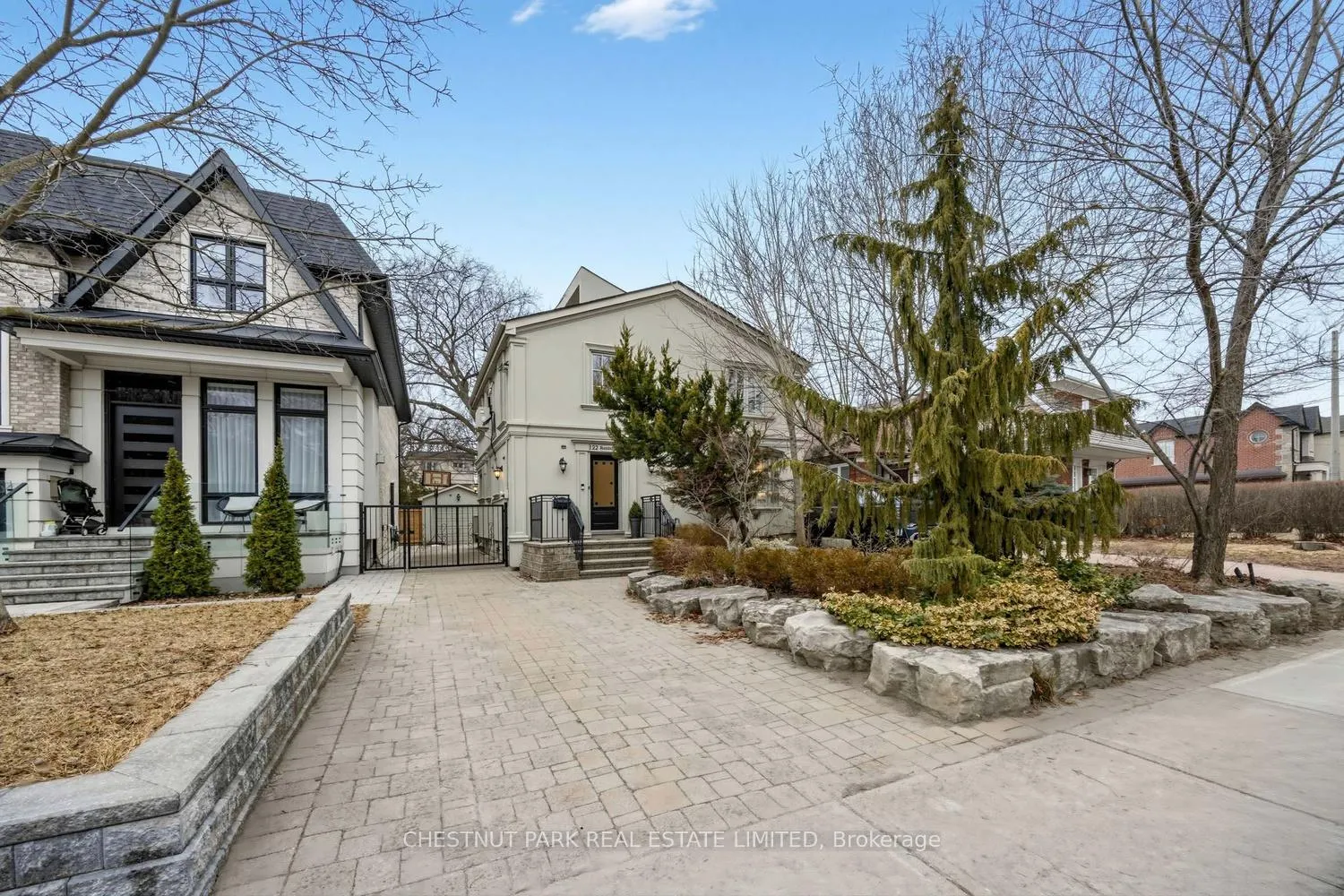 Photo 32 of 122 Randolph Road, Toronto, Leaside — HOMEH