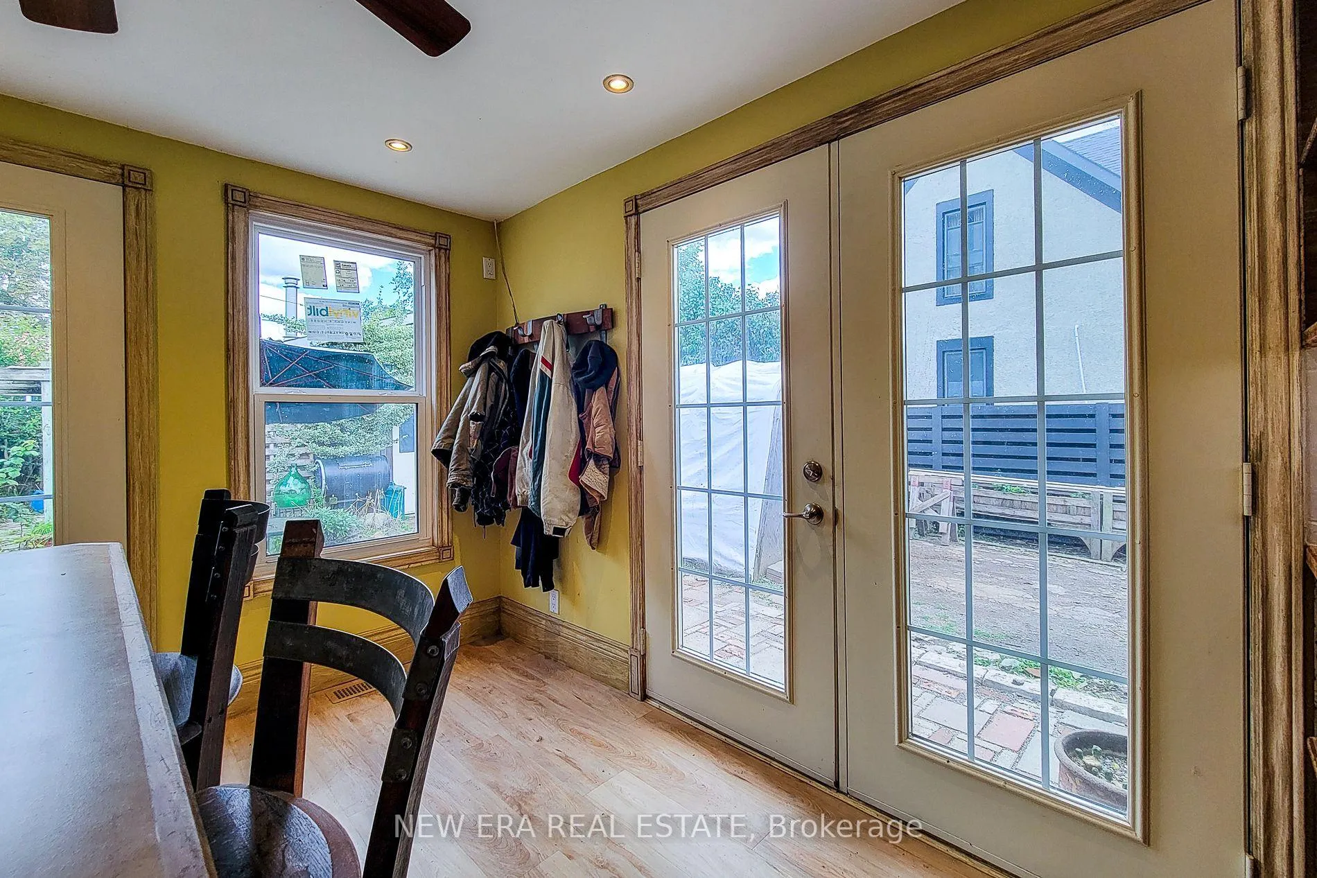 Photo 30 of 16 Welland Street S, Thorold, Thorold Downtown — HOMEH