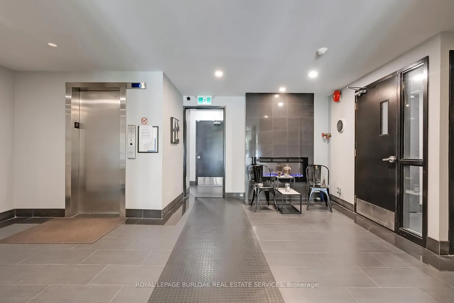 Photo 4 of Unit 203, 69 Herkimer Street, Hamilton, Durand — HOMEH