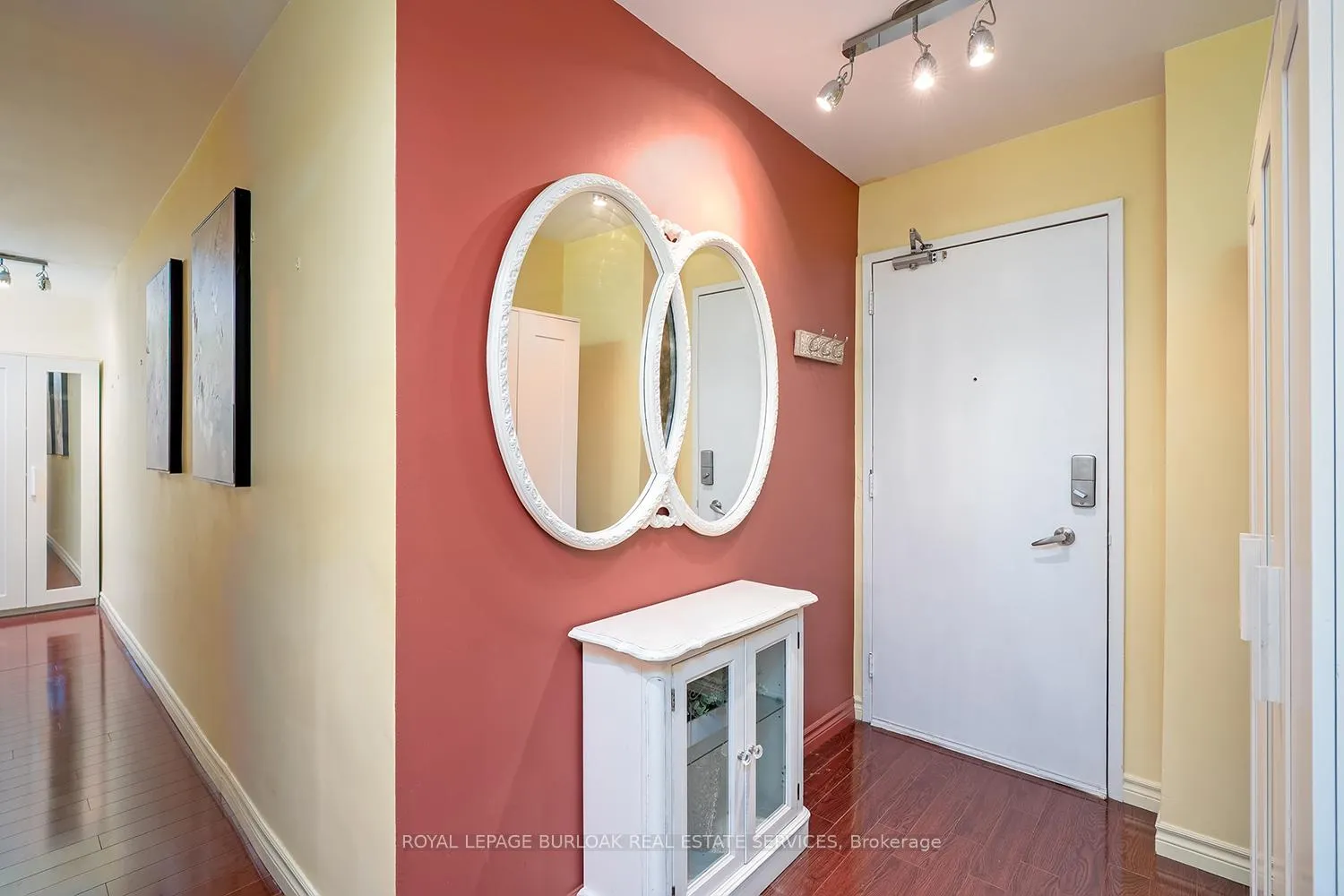 Photo 8 of Unit 203, 69 Herkimer Street, Hamilton, Durand — HOMEH