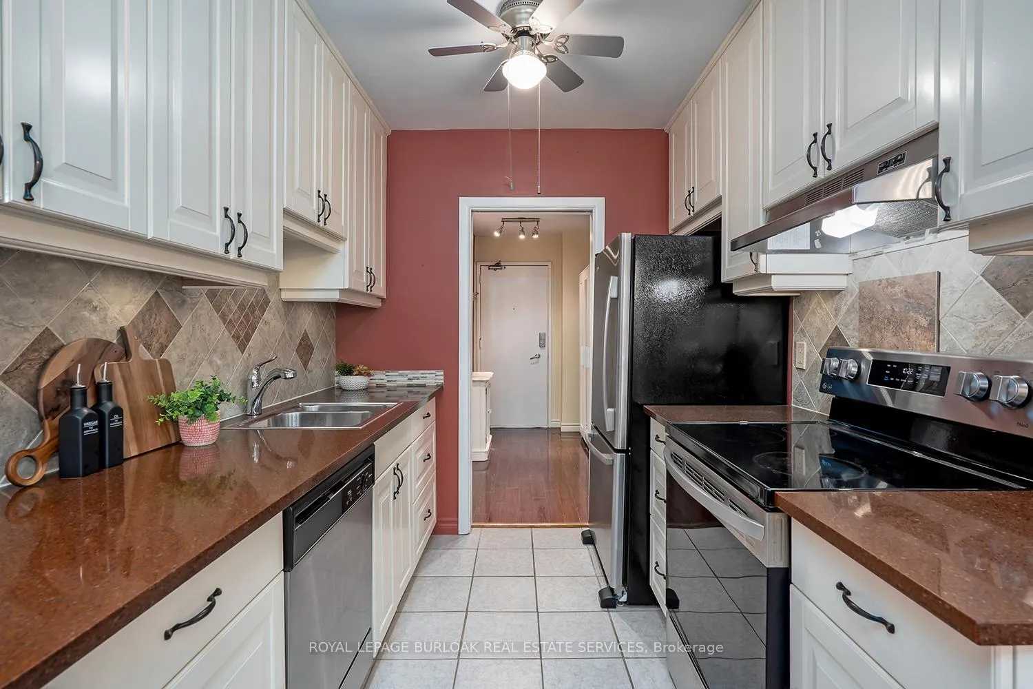 Photo 16 of Unit 203, 69 Herkimer Street, Hamilton, Durand — HOMEH