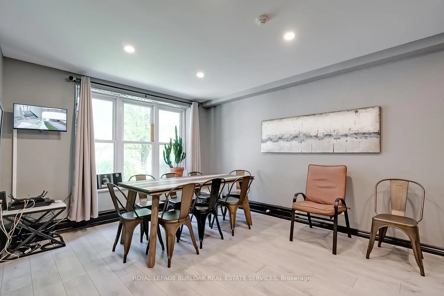 Photo 29 of Unit 203, 69 Herkimer Street, Hamilton, Durand — HOMEH