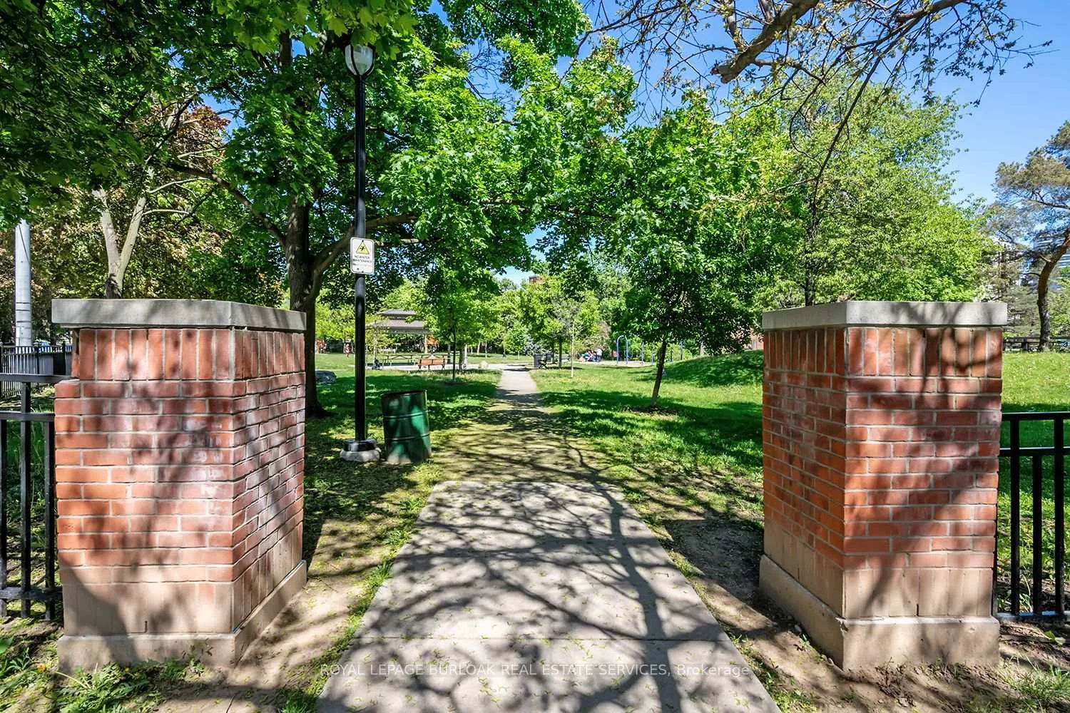 Photo 33 of Unit 203, 69 Herkimer Street, Hamilton, Durand — HOMEH