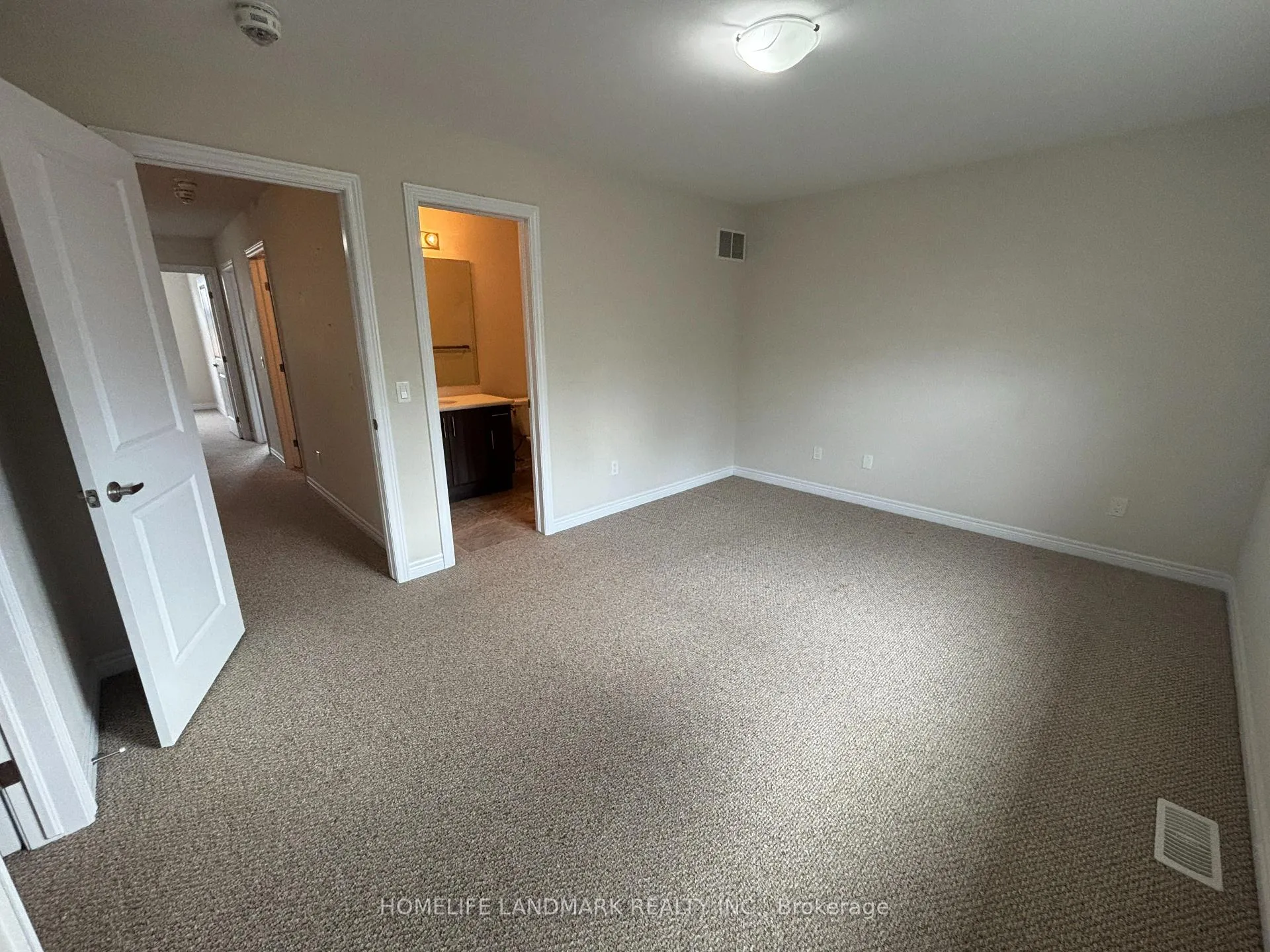 Photo 8 of 2362 Natasha Circle, Oakville, Bronte Creek — HOMEH