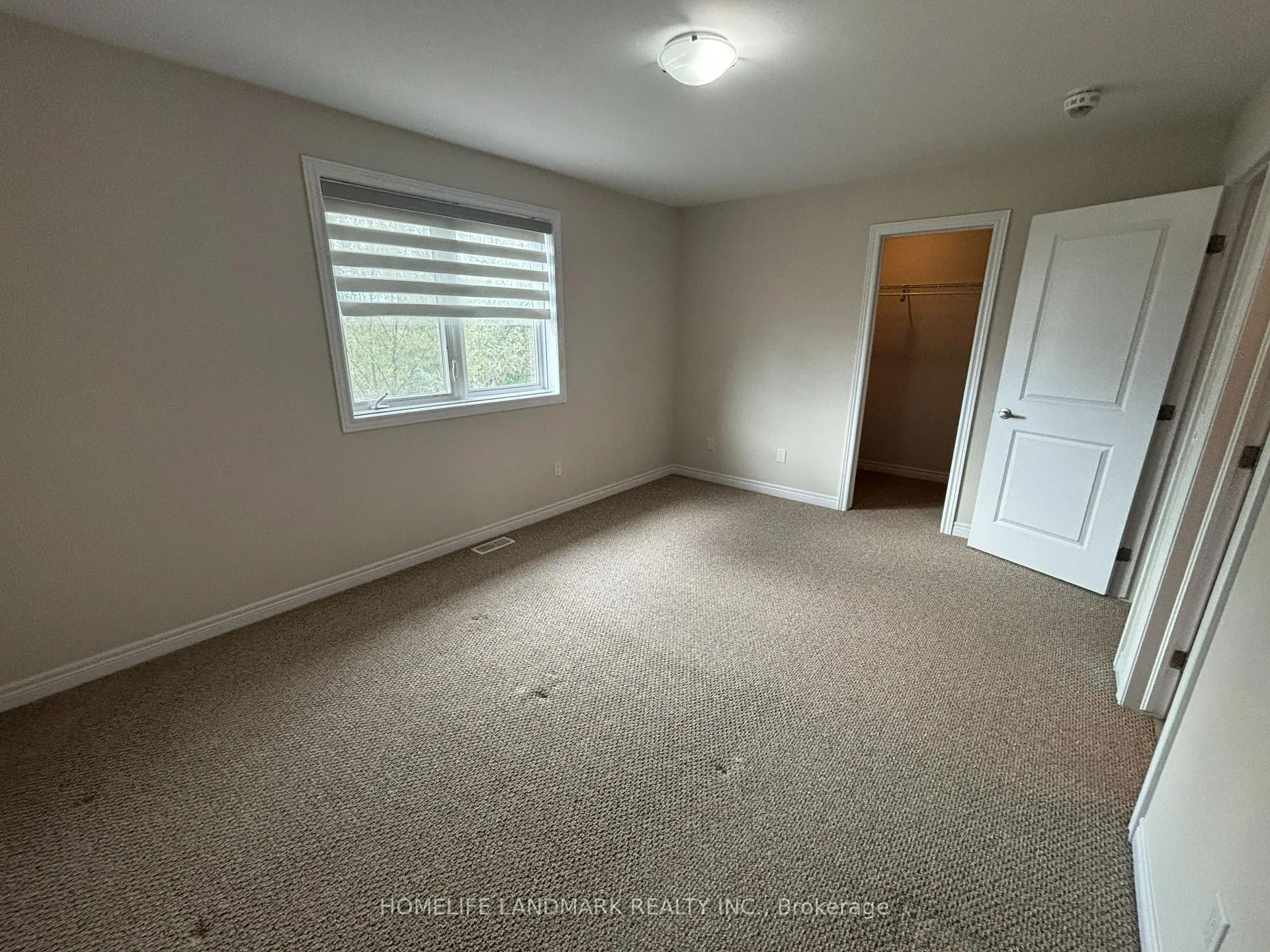 Photo 9 of 2362 Natasha Circle, Oakville, Bronte Creek — HOMEH