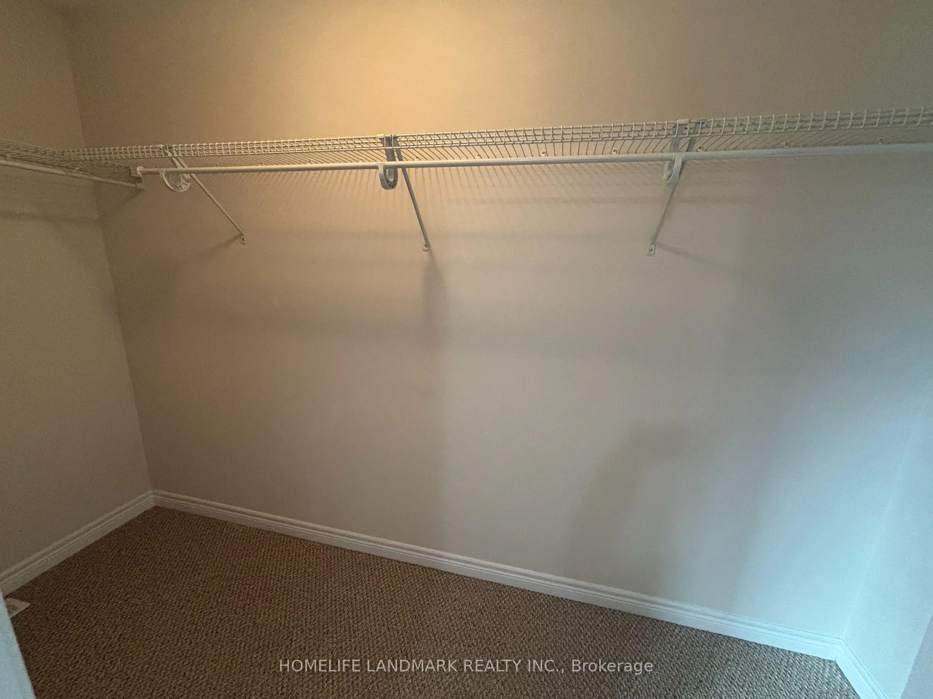 Photo 11 of 2362 Natasha Circle, Oakville, Bronte Creek — HOMEH
