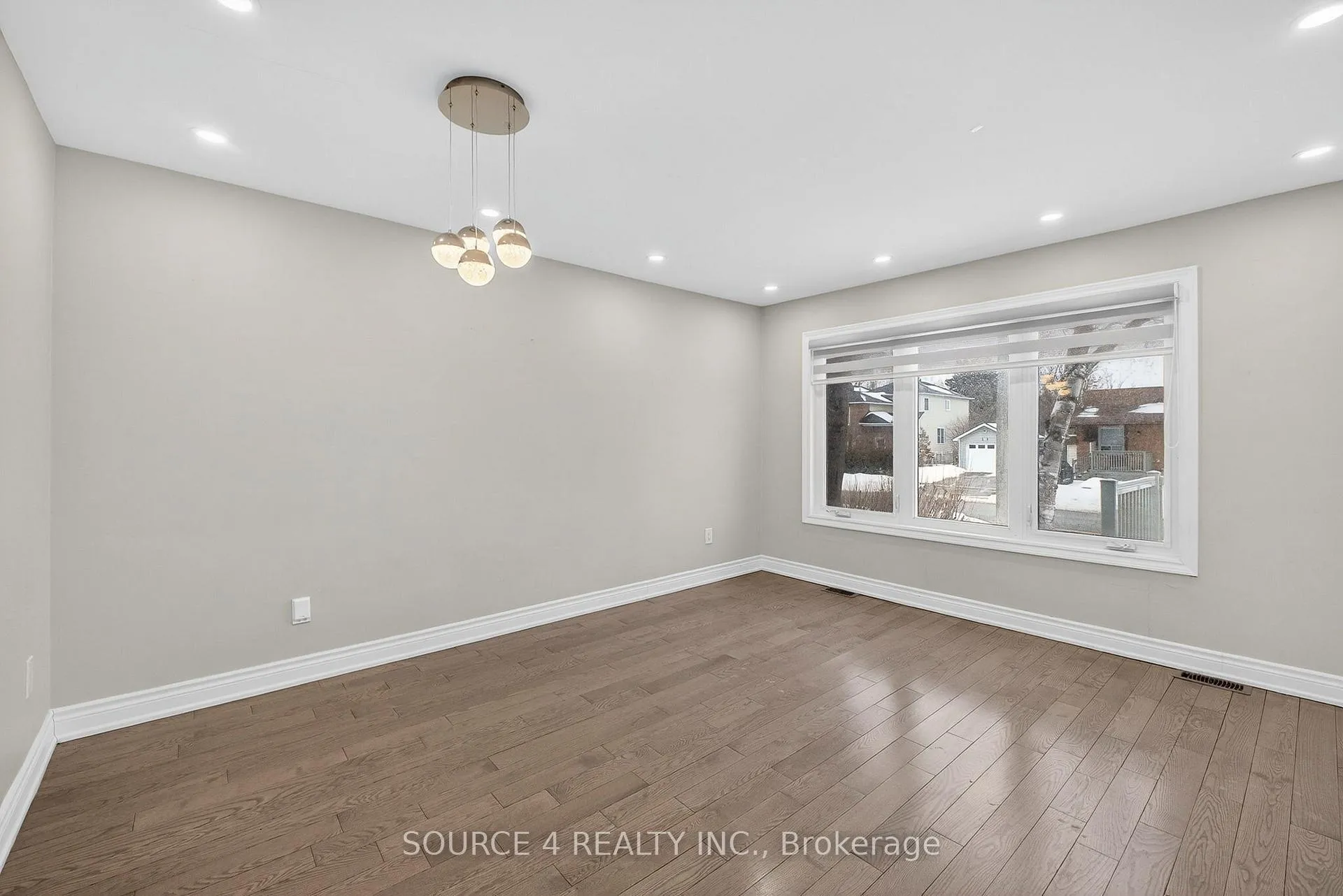 Photo 9 of 243 Malaga Road, Oshawa, Lakeview — HOMEH