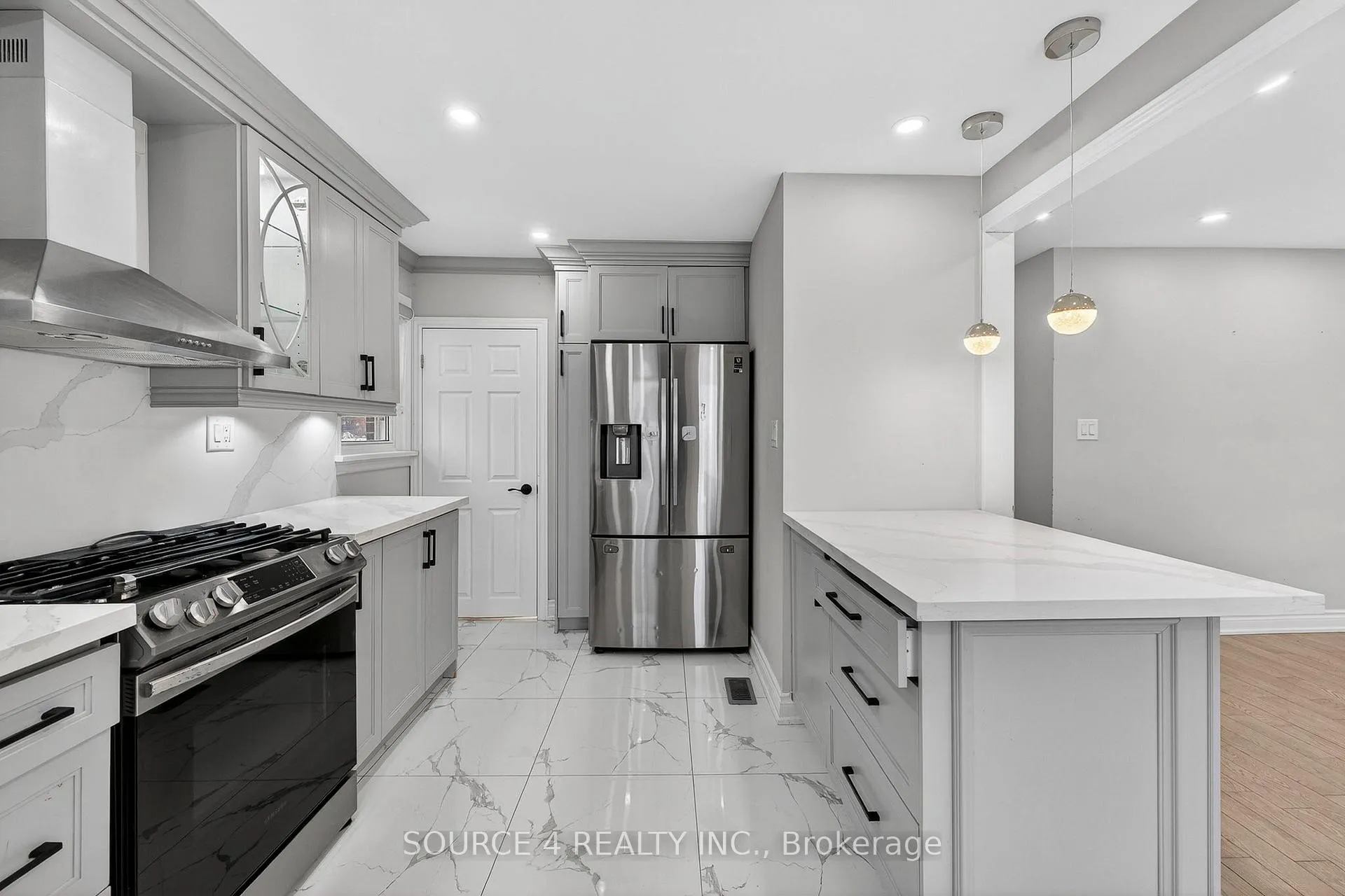 Photo 12 of 243 Malaga Road, Oshawa, Lakeview — HOMEH