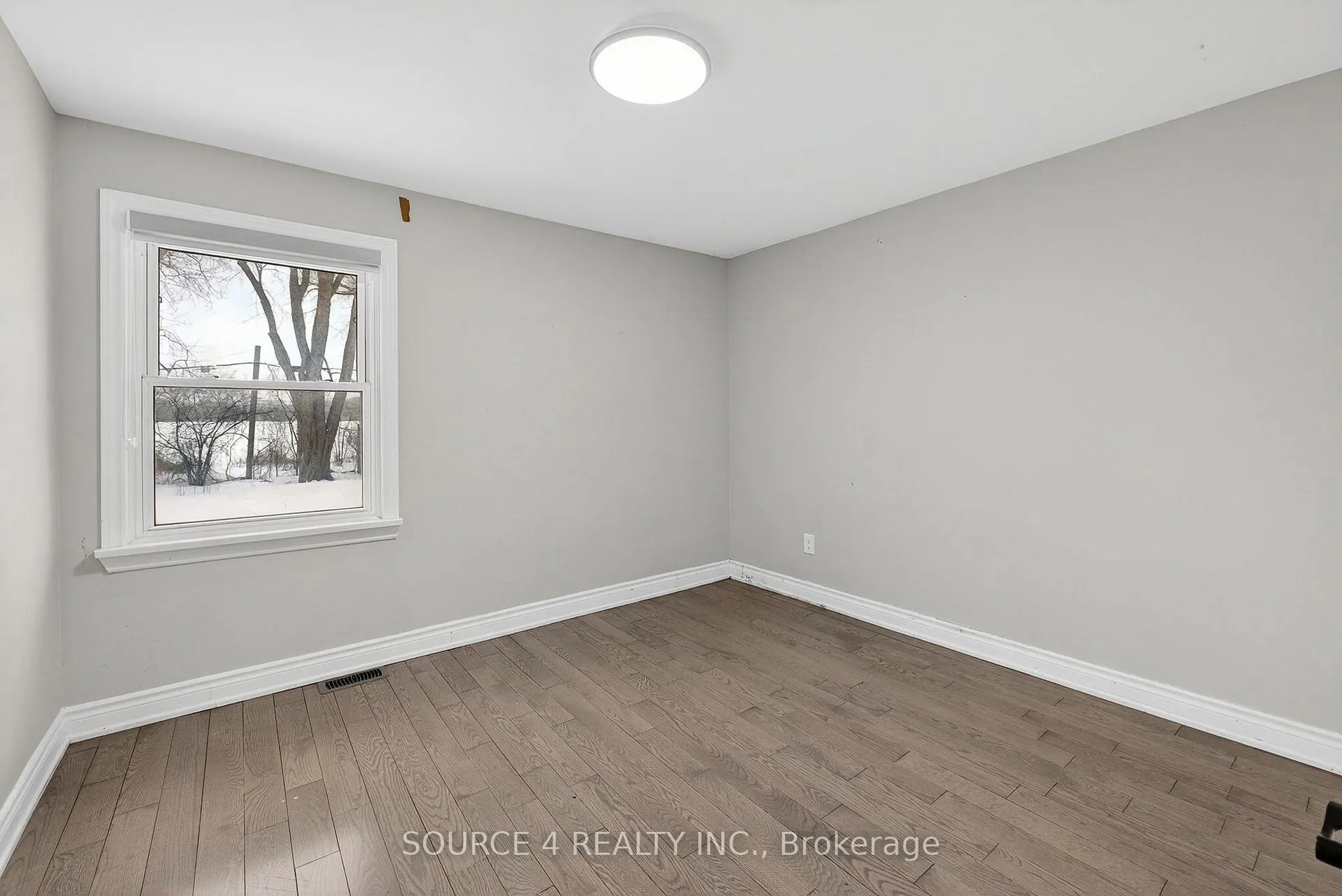Photo 19 of 243 Malaga Road, Oshawa, Lakeview — HOMEH