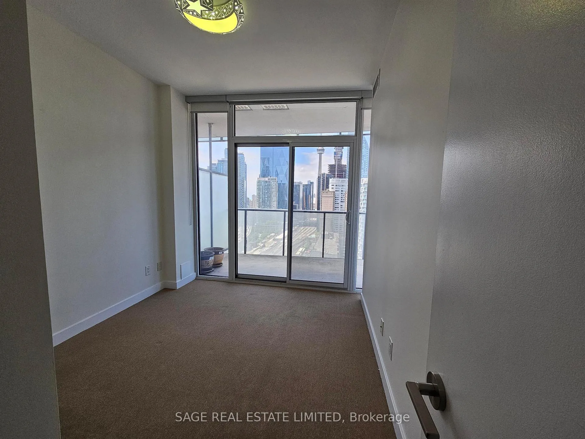 Photo 7 of Unit 2403, 1 Market Street, Toronto, Waterfront Communities — HOMEH