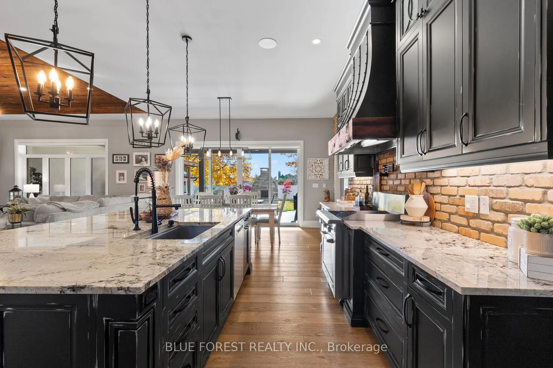 Photo 7 of 94 Harris Road, Middlesex Centre, Delaware Town — HOMEH
