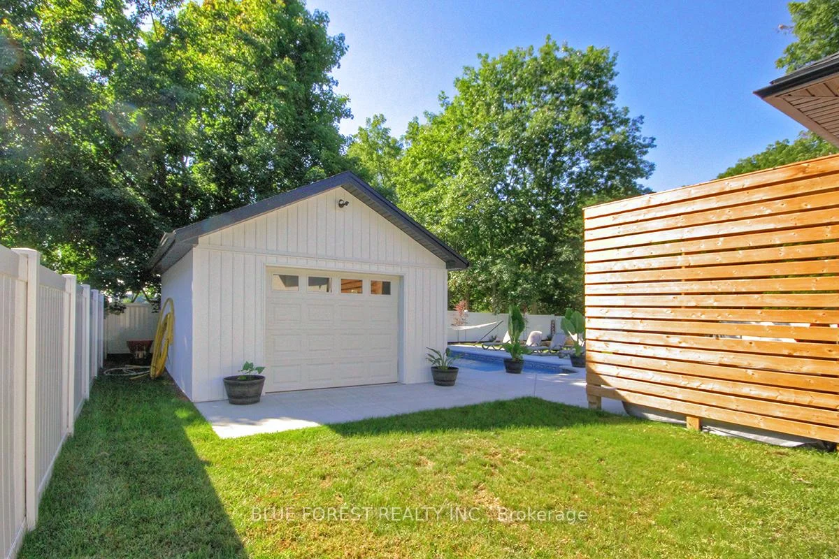 Photo 37 of 94 Harris Road, Middlesex Centre, Delaware Town — HOMEH