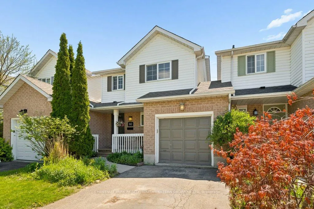 Photo 3 of 312 Sable Court, Waterloo — HOMEH