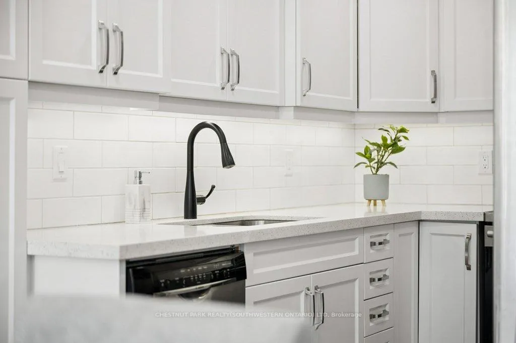 Photo 20 of 312 Sable Court, Waterloo — HOMEH