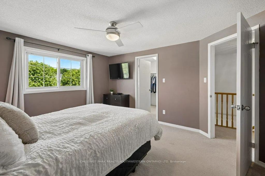 Photo 25 of 312 Sable Court, Waterloo — HOMEH