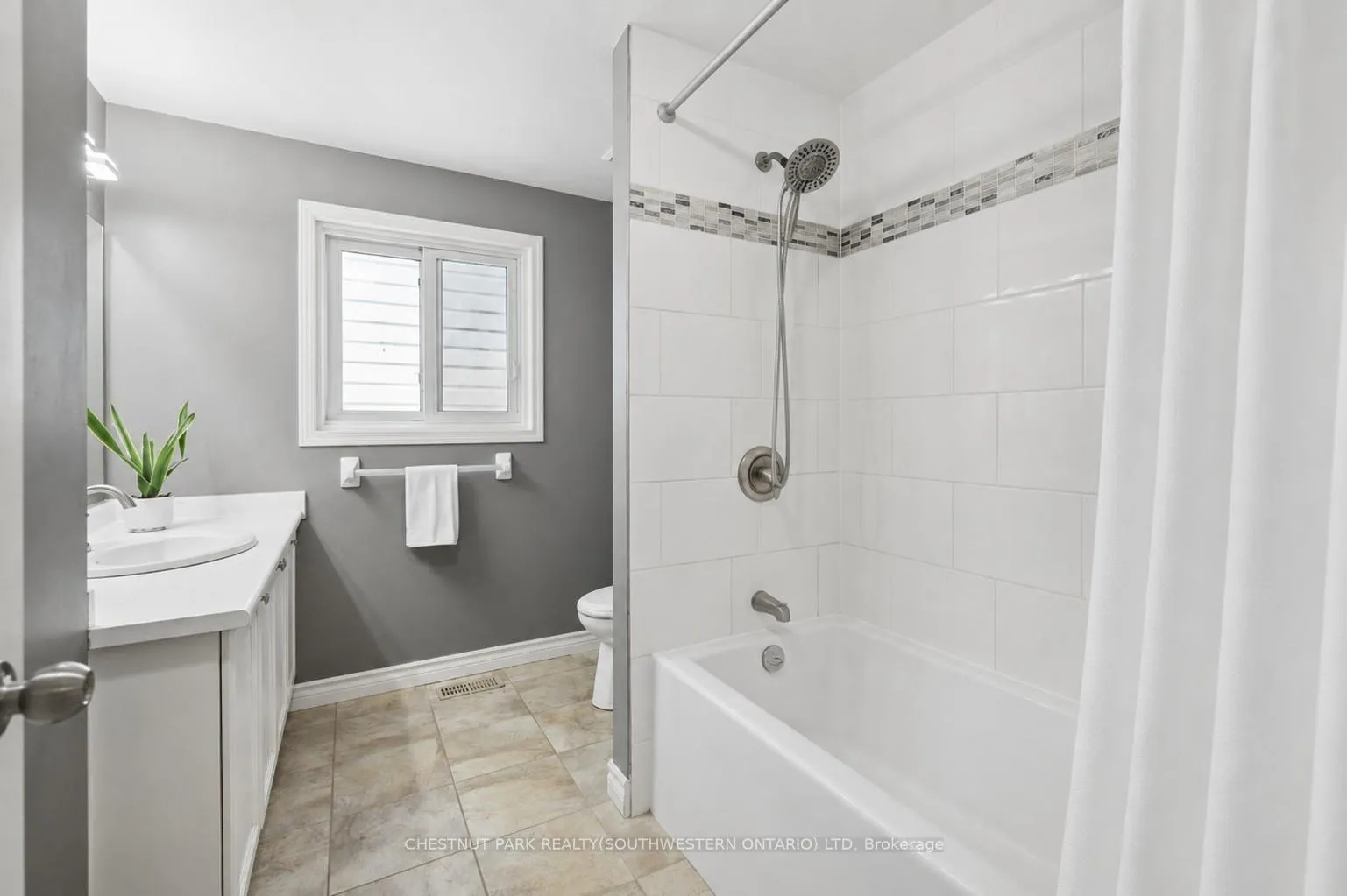 Photo 27 of 312 Sable Court, Waterloo — HOMEH