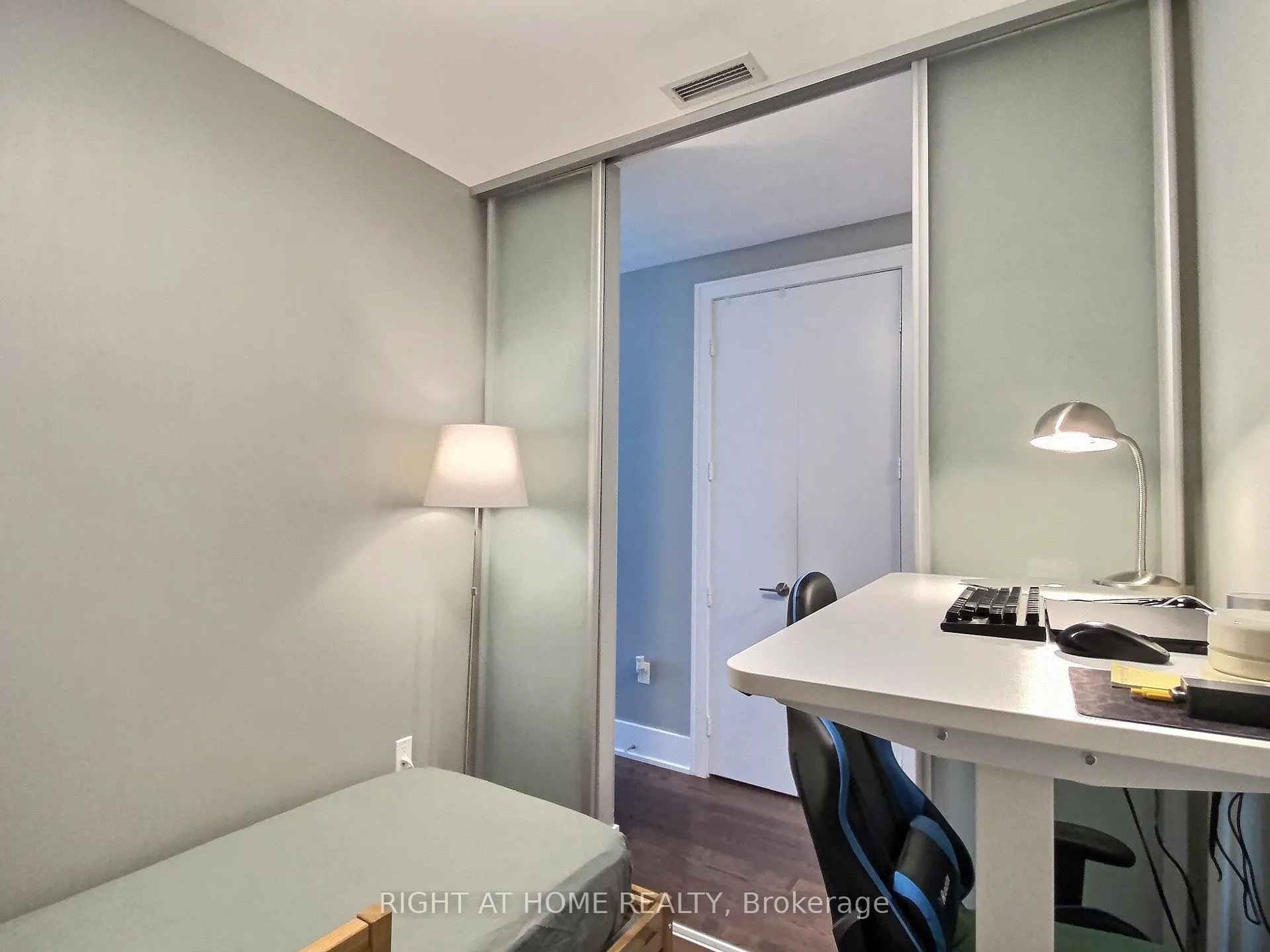 Photo 14 of Unit 515, 39 Queens Quay E, Toronto, Waterfront Communities — HOMEH