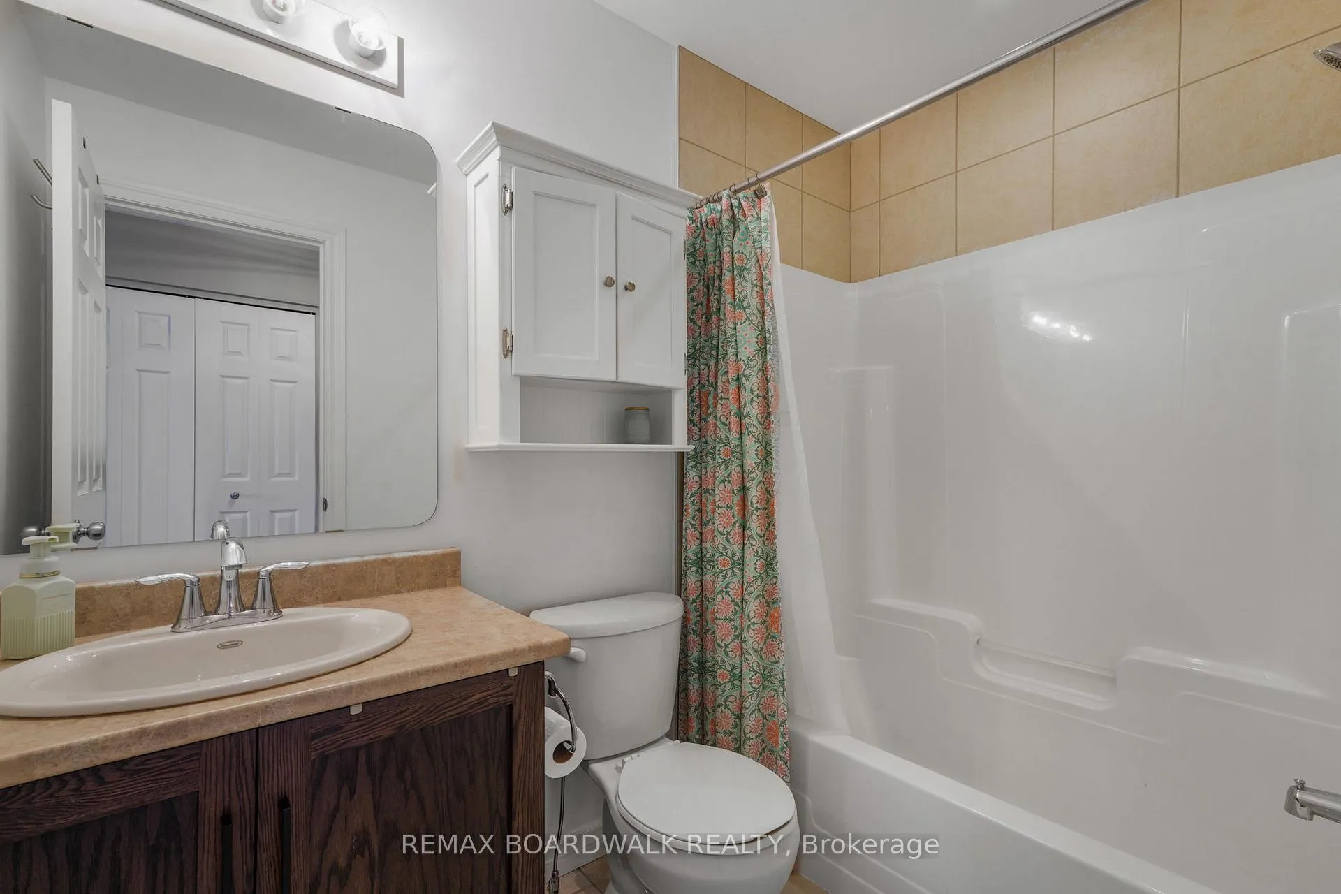 Photo 22 of 114 Potts Private, Ottawa, Notting Hill/Summerside — HOMEH