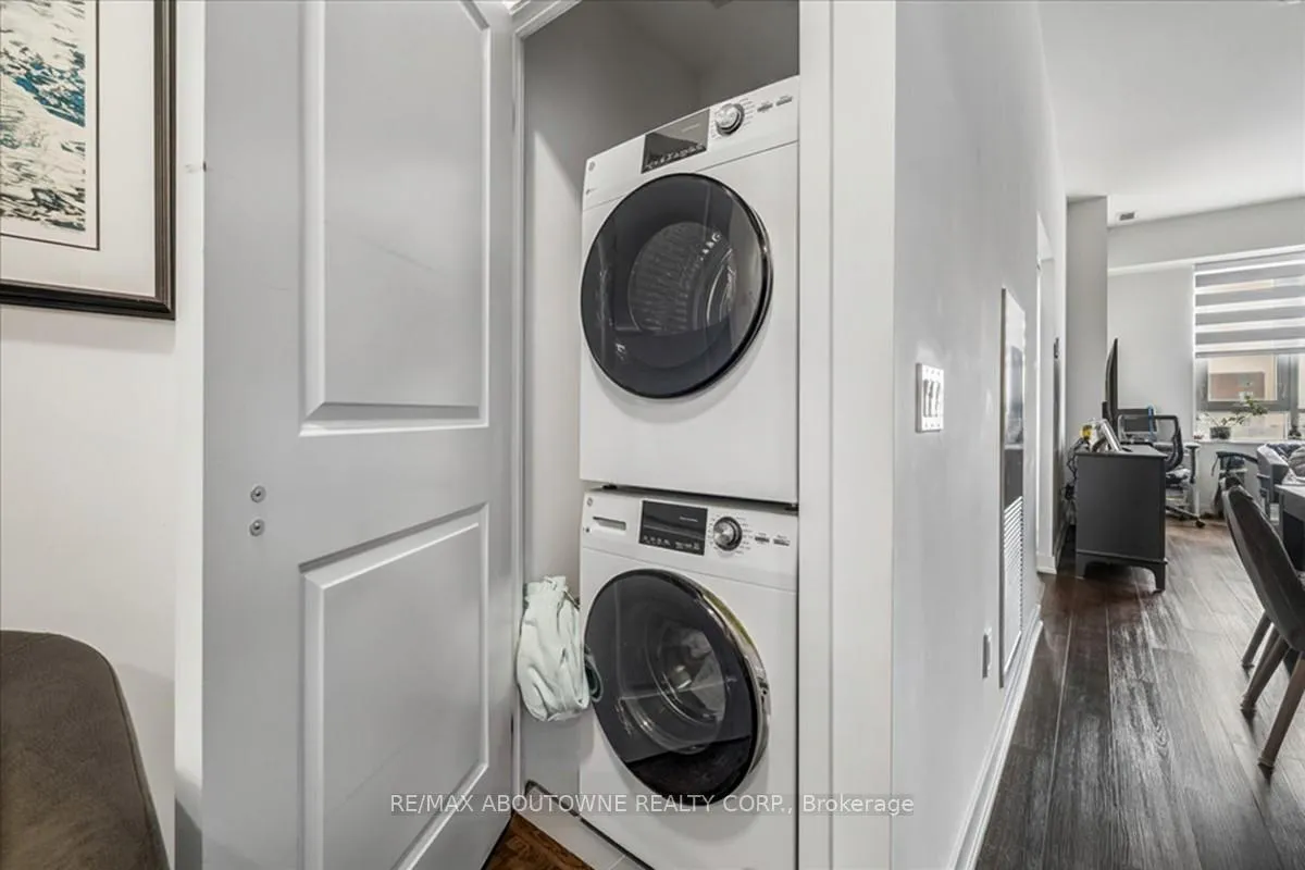 Photo 25 of Unit 405, 2007 James Street, Burlington, Brant — HOMEH