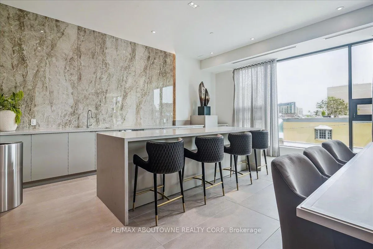 Photo 35 of Unit 405, 2007 James Street, Burlington, Brant — HOMEH