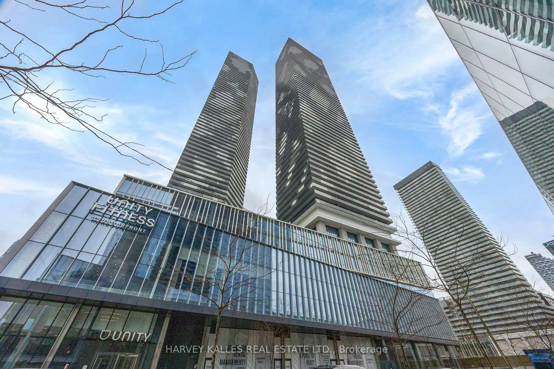 Front of Unit 4709, 138 Downes Street
