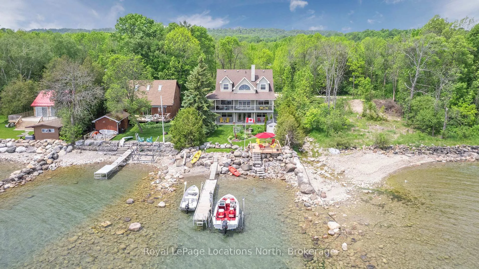Photo 4 of 261 Cedar Avenue, Meaford — HOMEH