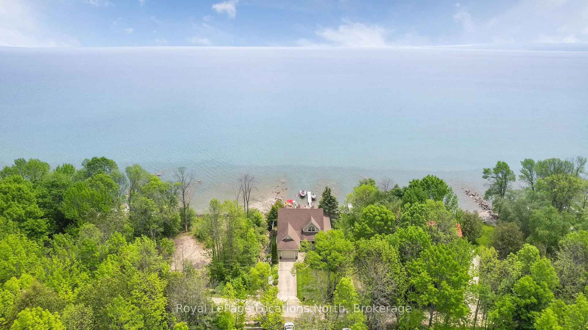 Photo 5 of 261 Cedar Avenue, Meaford — HOMEH