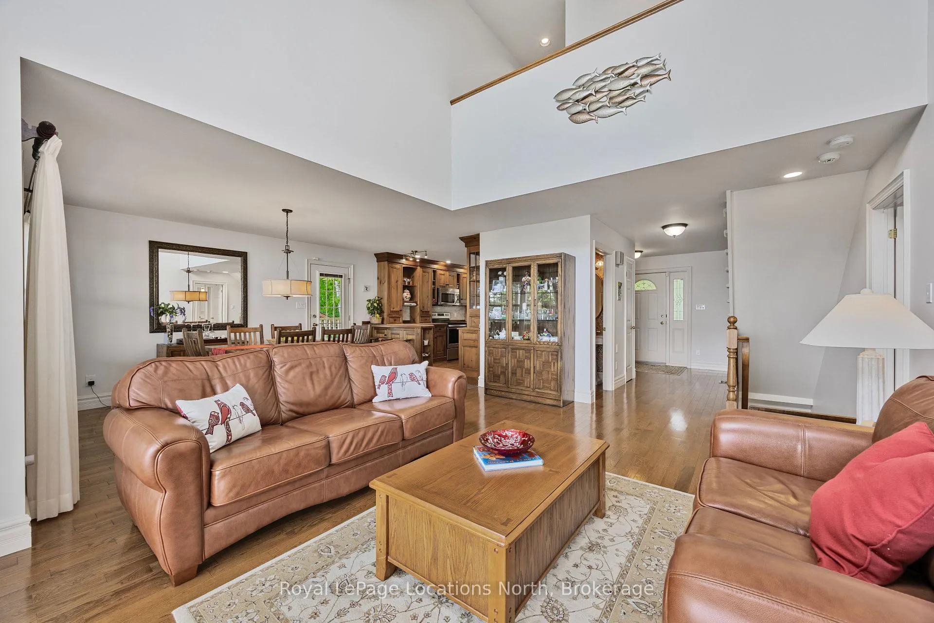 Photo 11 of 261 Cedar Avenue, Meaford — HOMEH