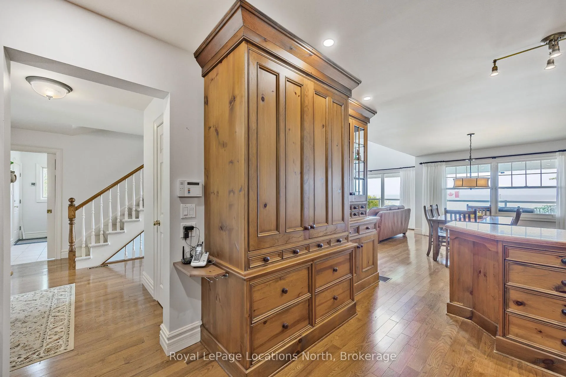 Photo 17 of 261 Cedar Avenue, Meaford — HOMEH