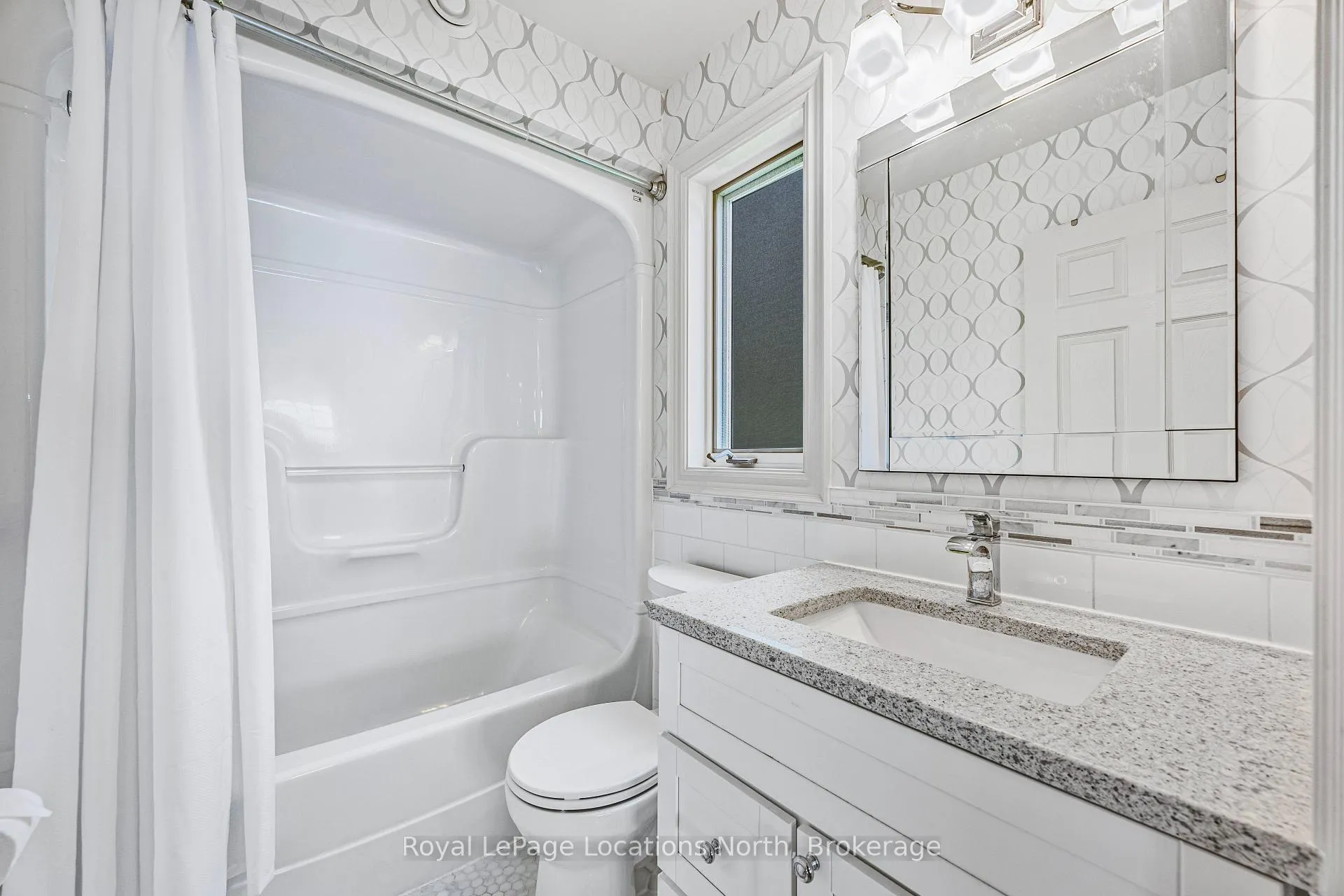 Photo 19 of 261 Cedar Avenue, Meaford — HOMEH