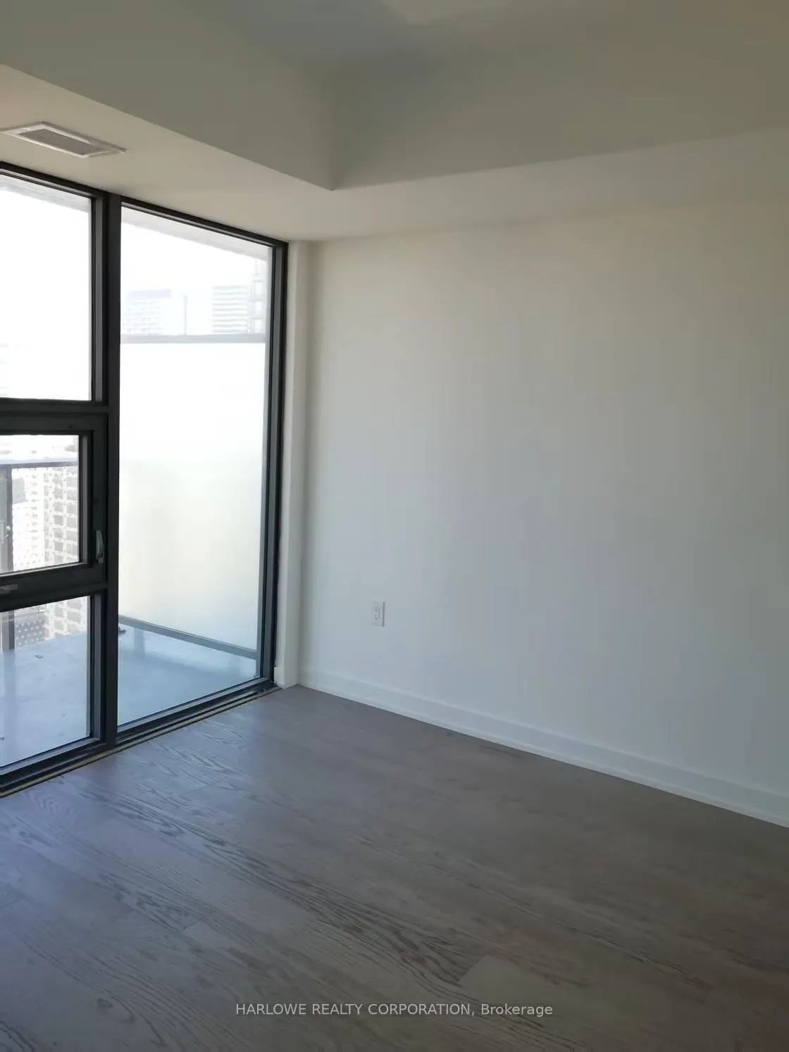 Photo 6 of Unit 1713, 11 Wellesley Street W, Toronto, Bay Street Corridor — HOMEH