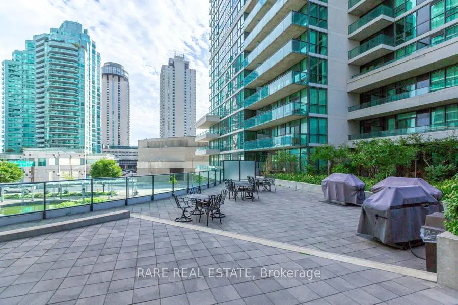 Photo 9 of Unit 501, 12 Yonge Street N, Toronto, Waterfront Communities — HOMEH