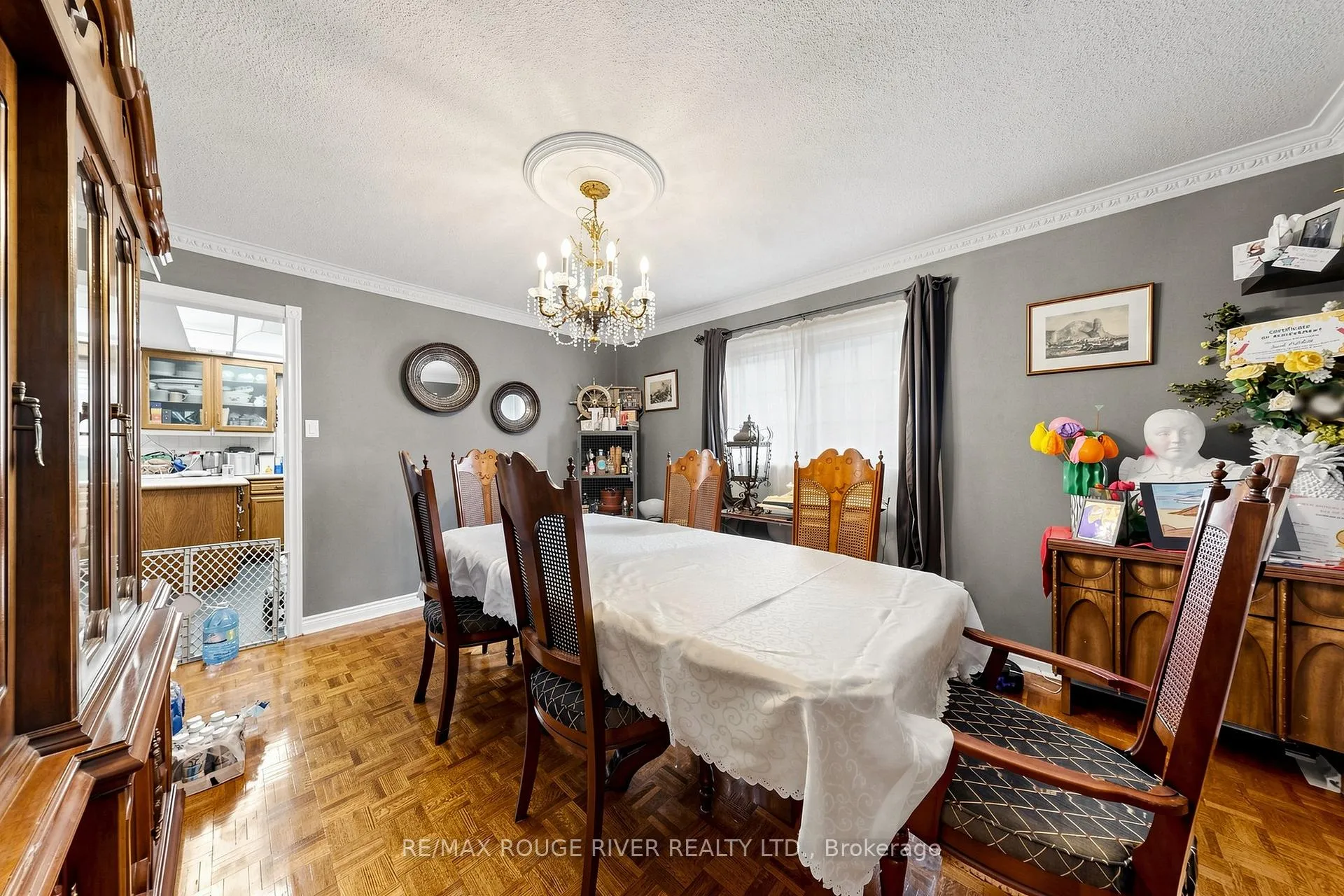 Photo 10 of 96 Bourbon Street, Vaughan, East Woodbridge — HOMEH